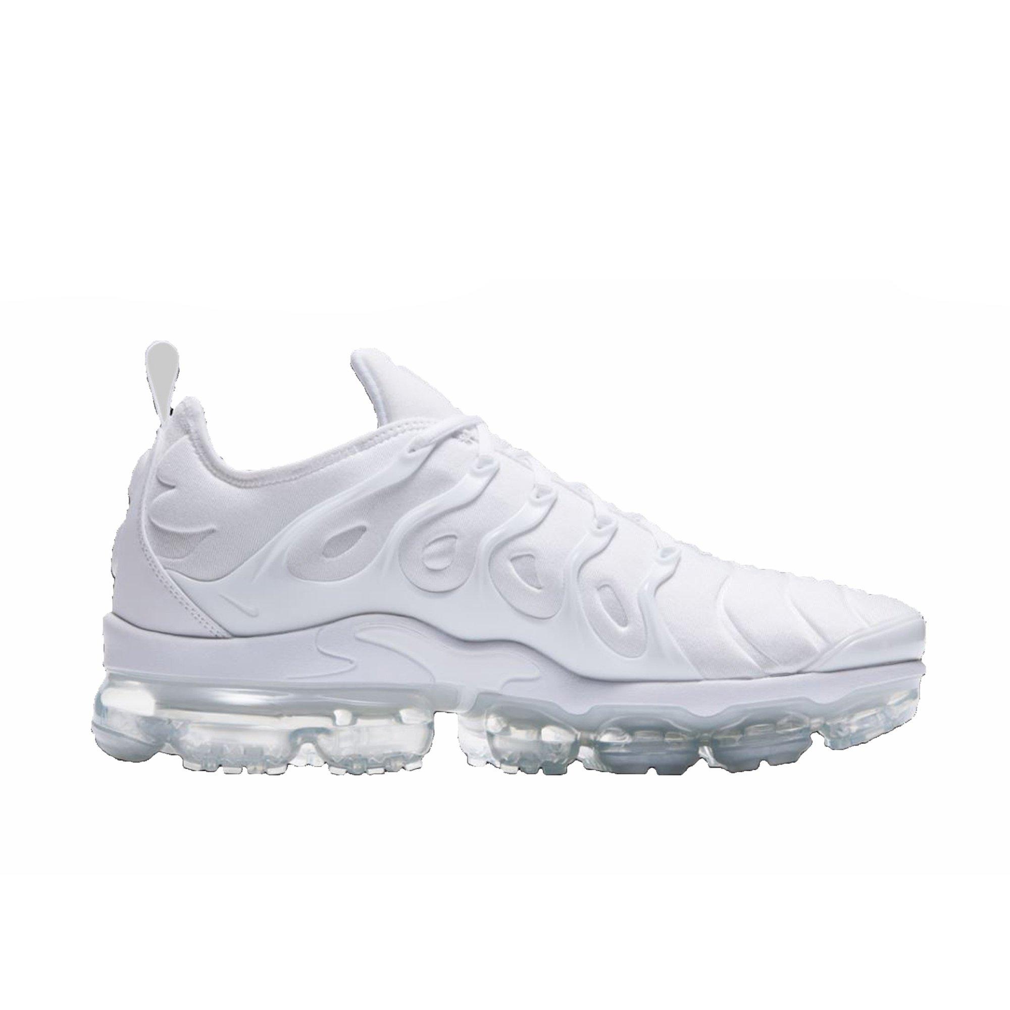 all white vapormax plus women's