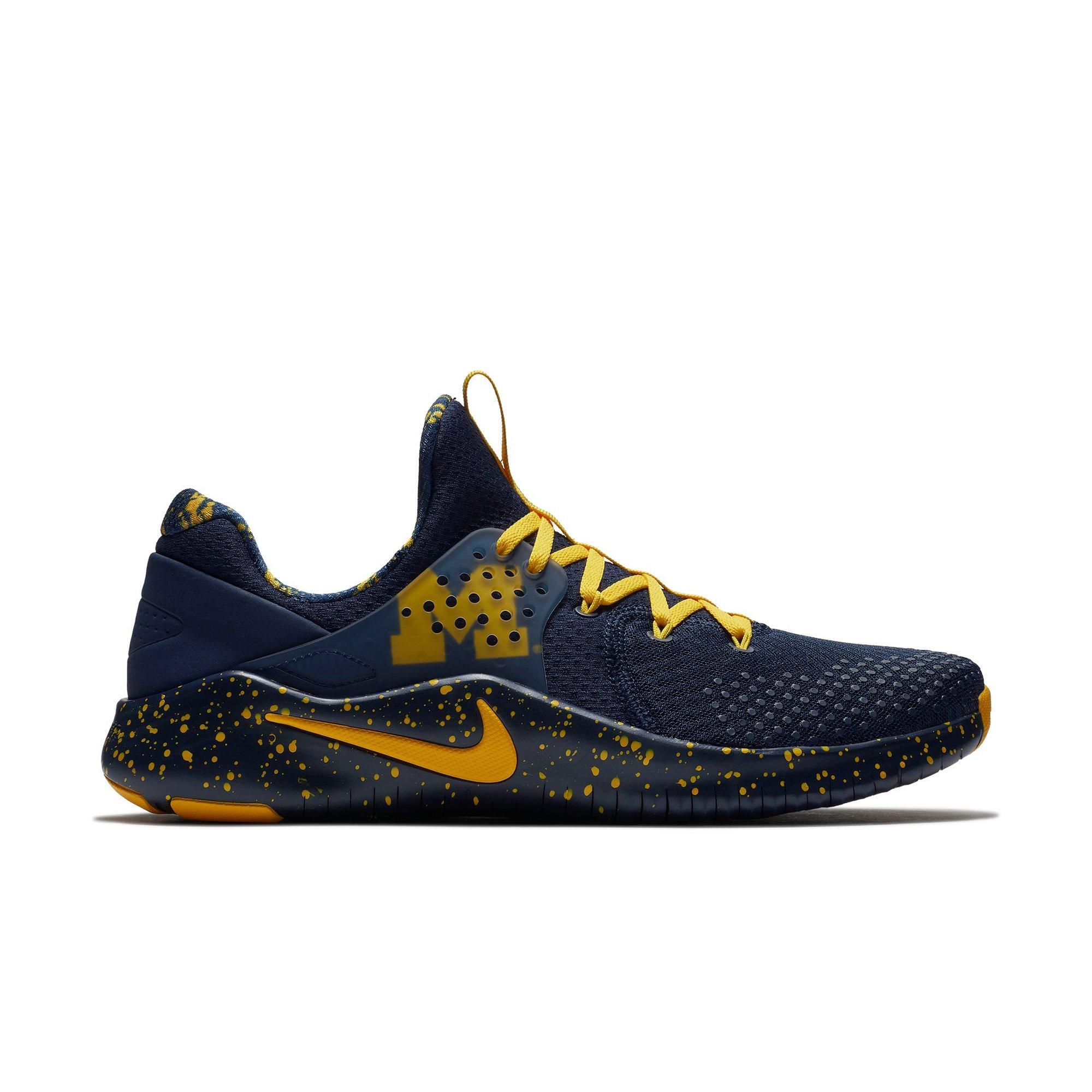 nike free tr8 michigan