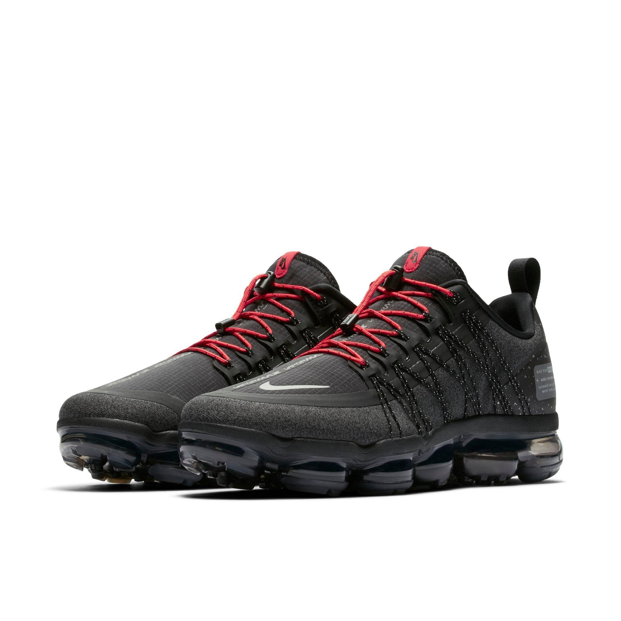 black & purple air vapormax run utility sneakers