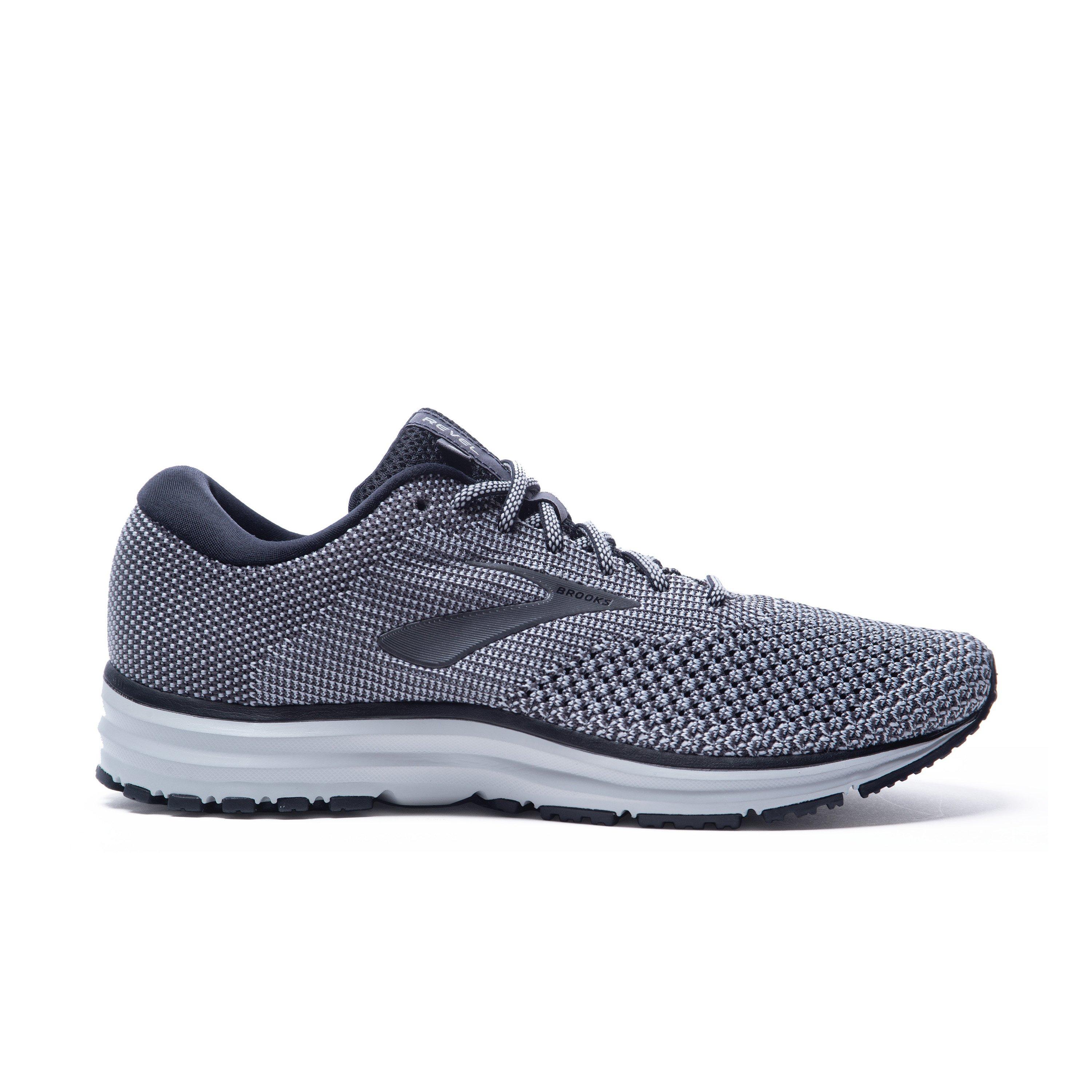 brooks clearance mens