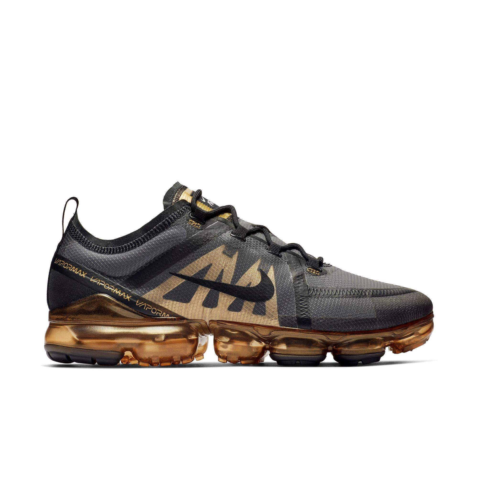 black and gold mens nikes