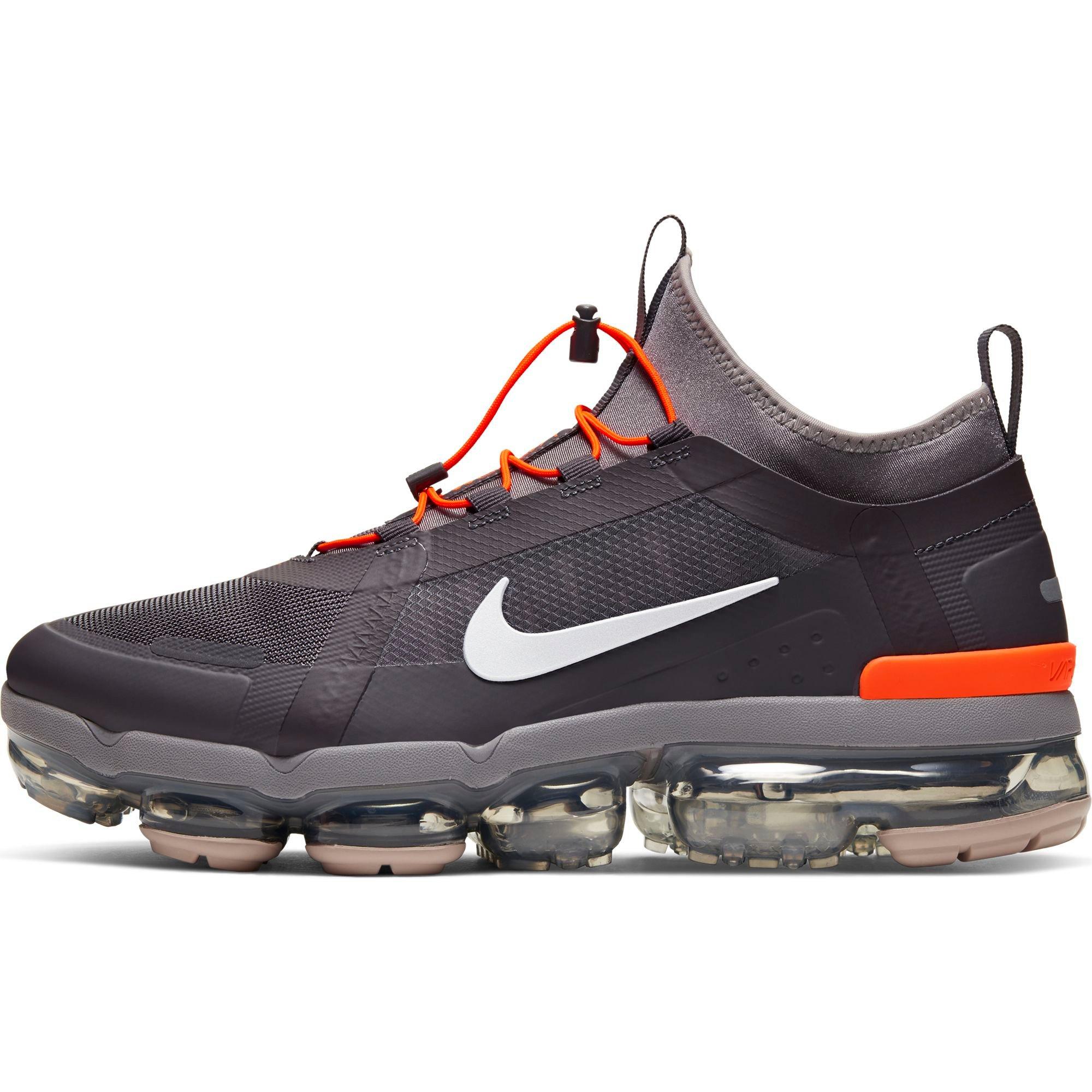 nike vapormax run utility black orange