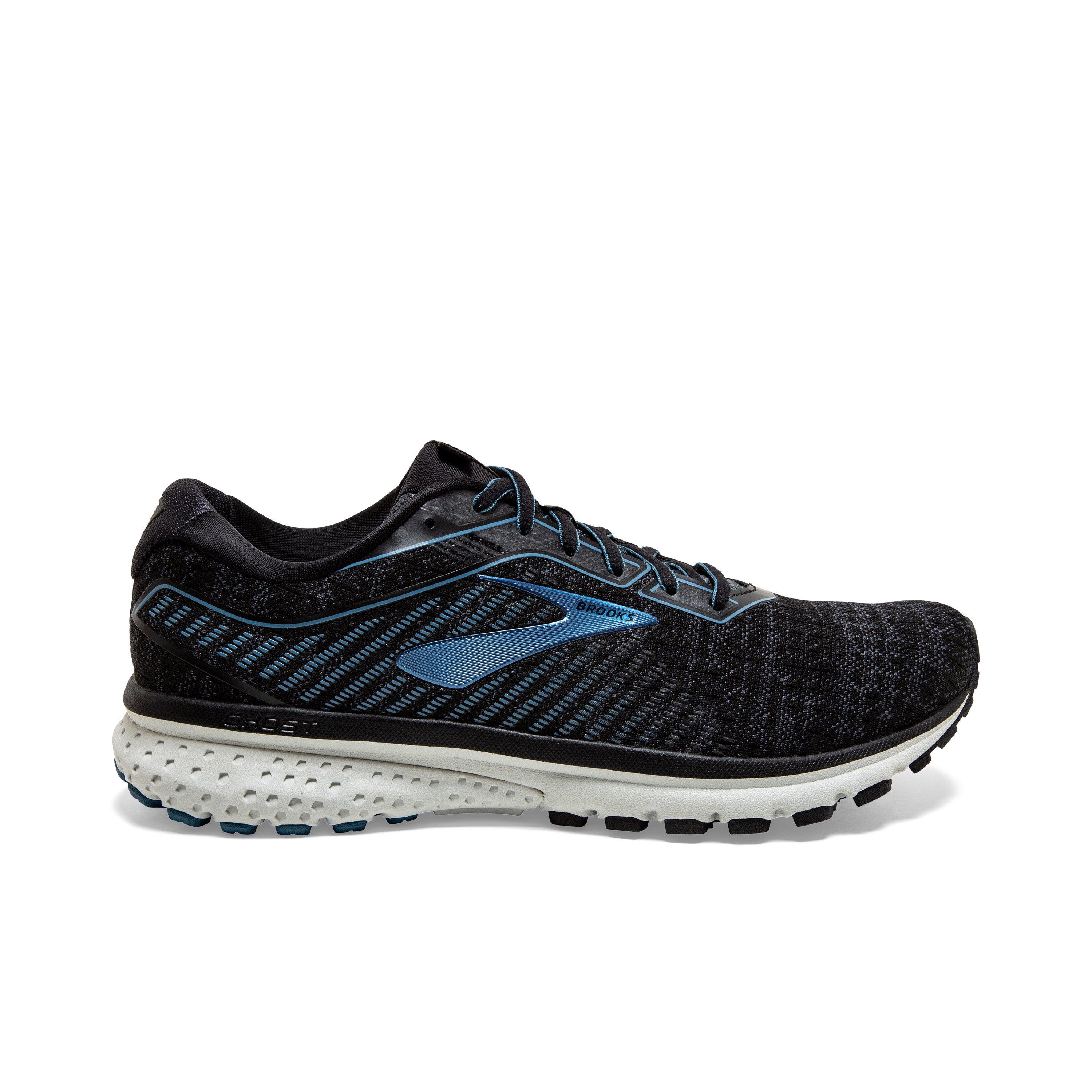 brooks sneakers near me