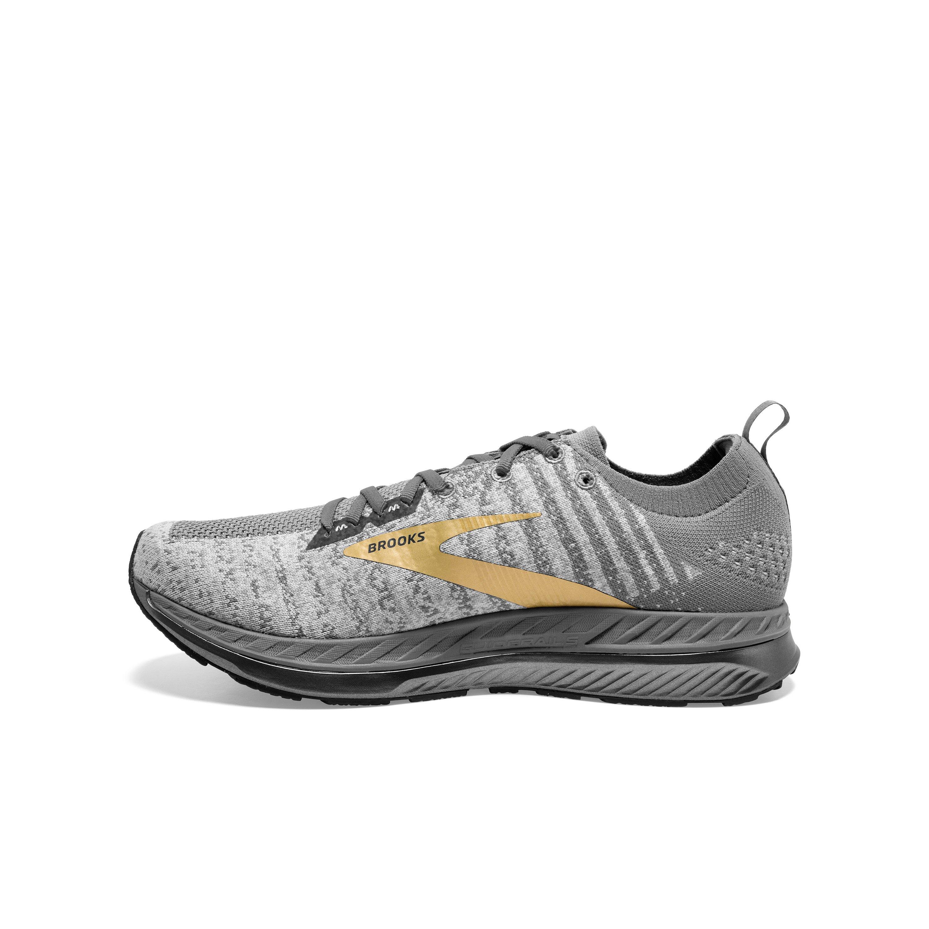 brooks vapor 10 mens gold