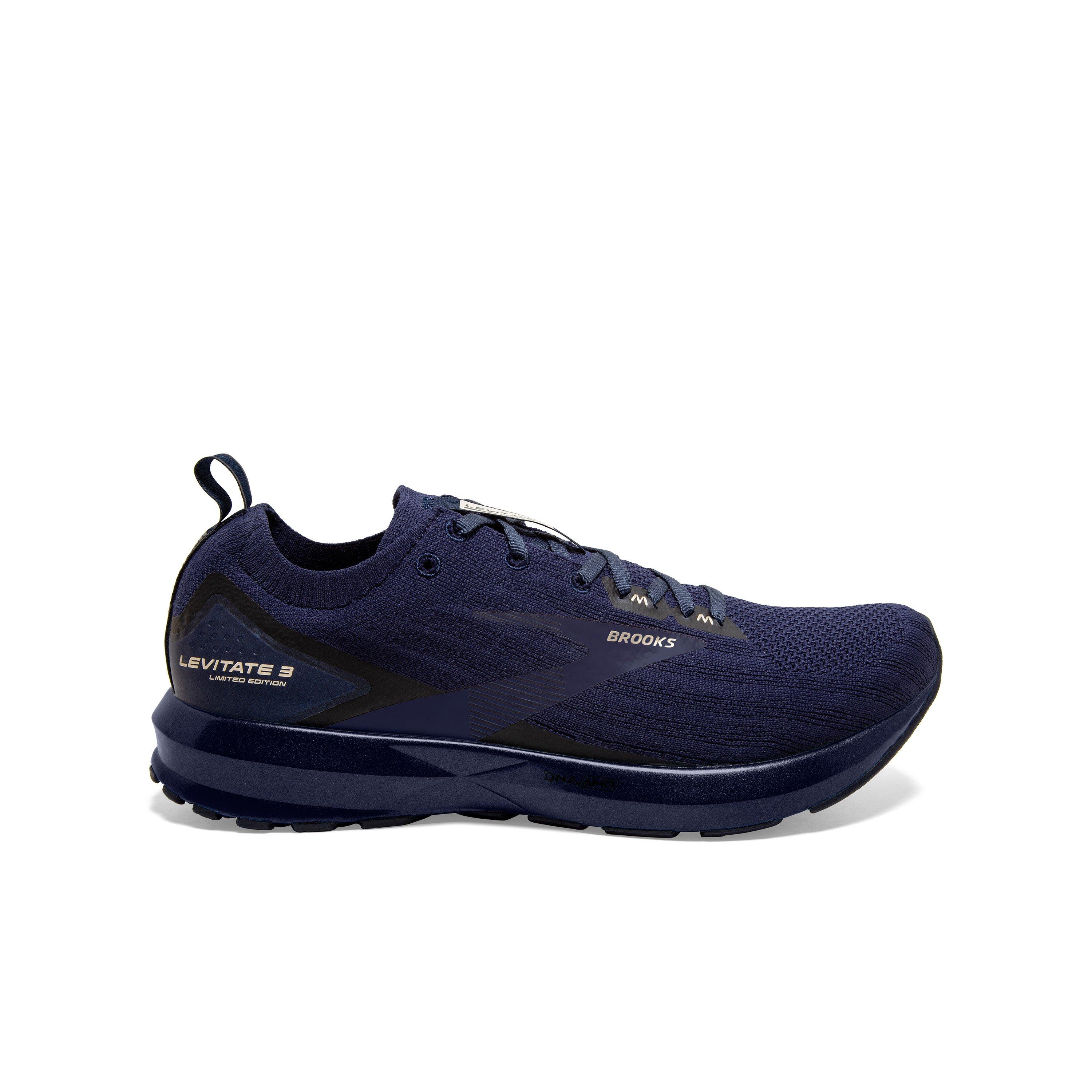 navy brooks shoes