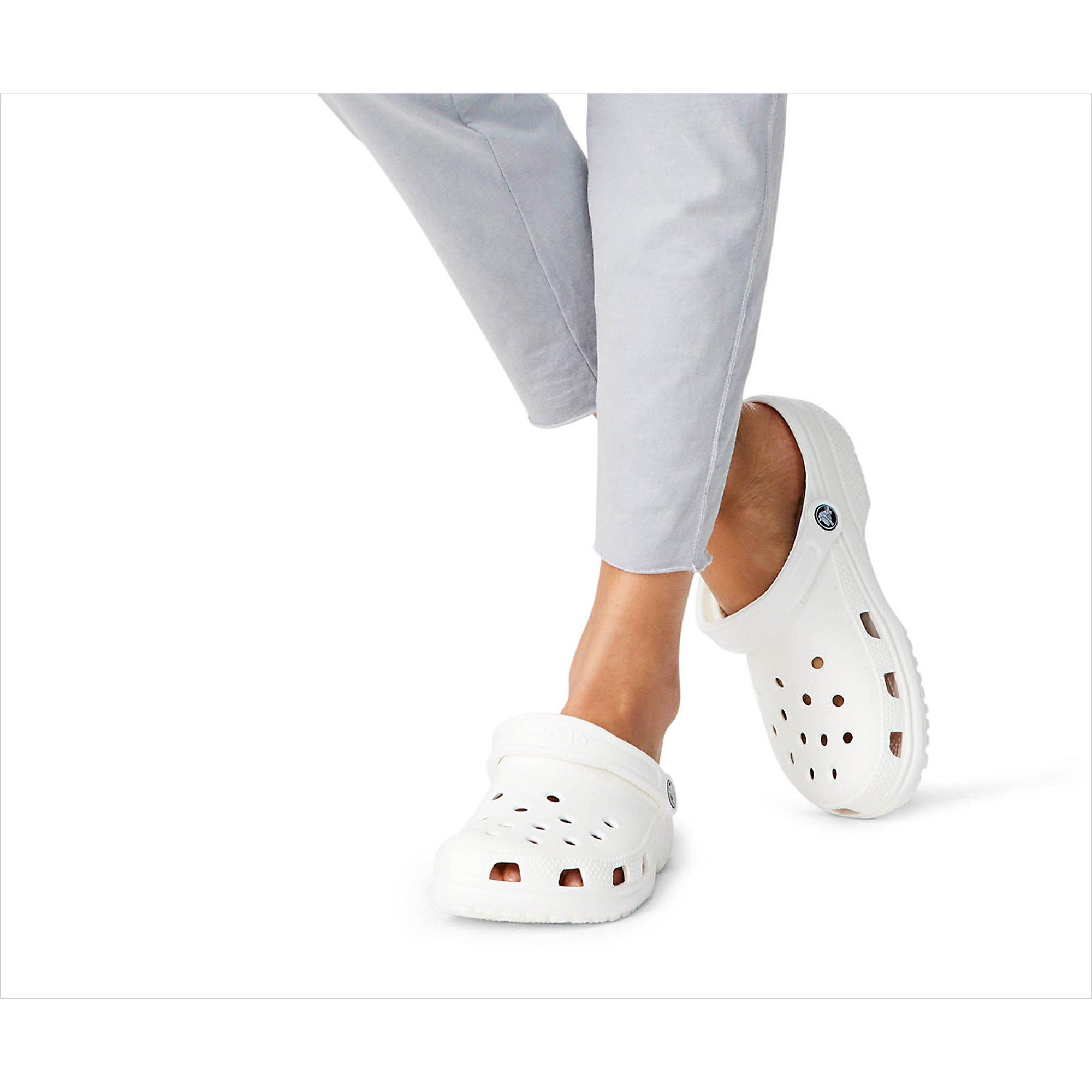 crocs classic clog white