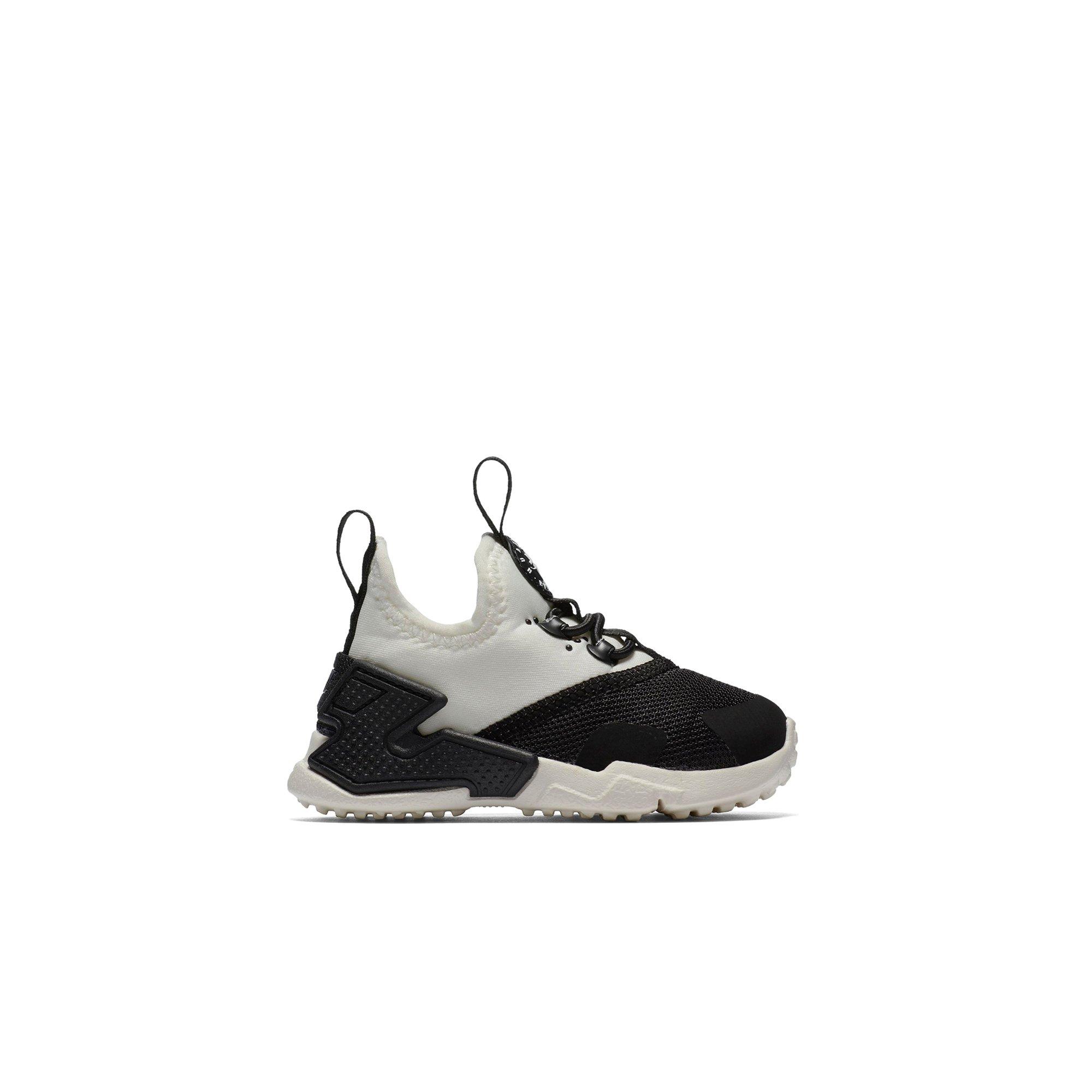 black huaraches hibbett sports
