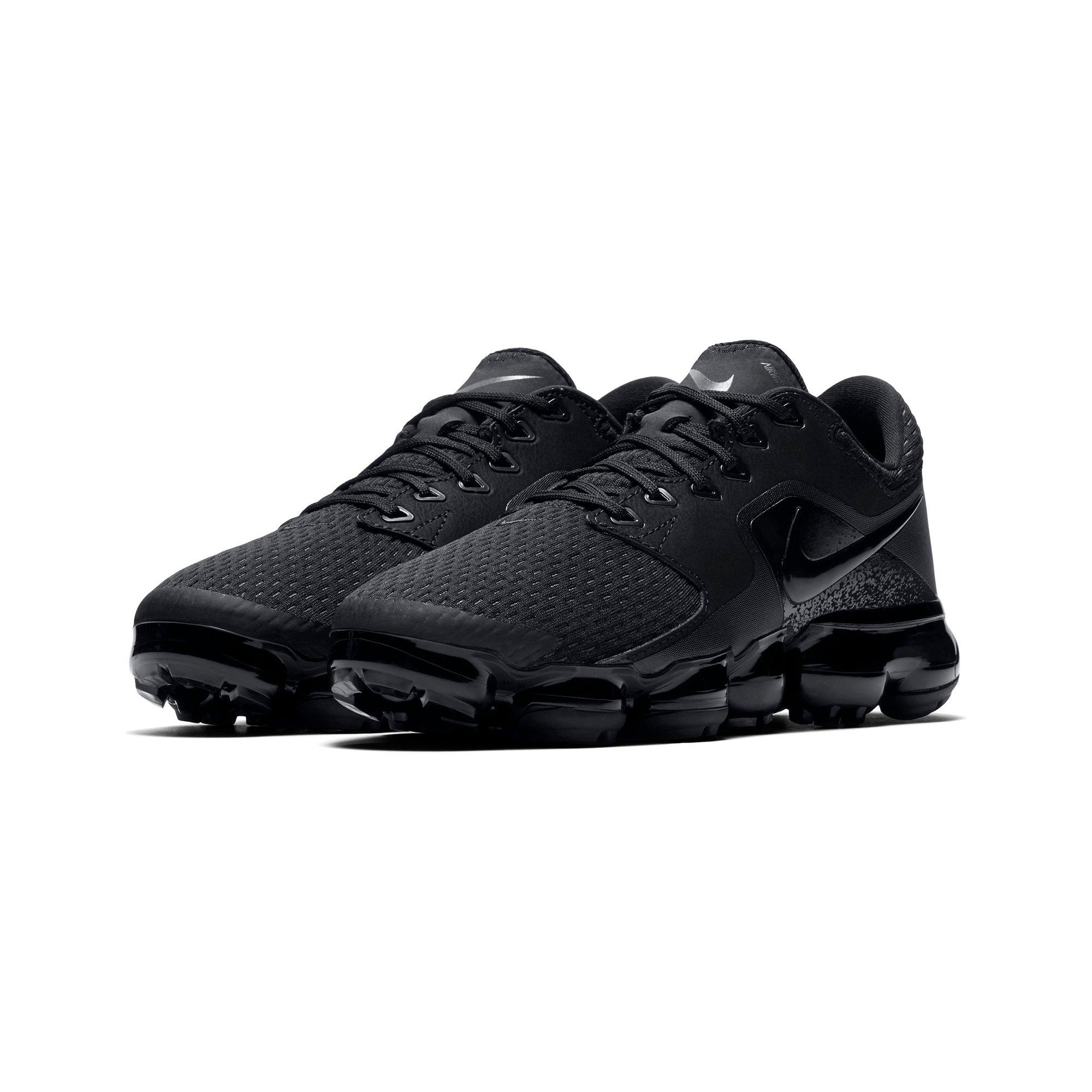 boys black vapormax