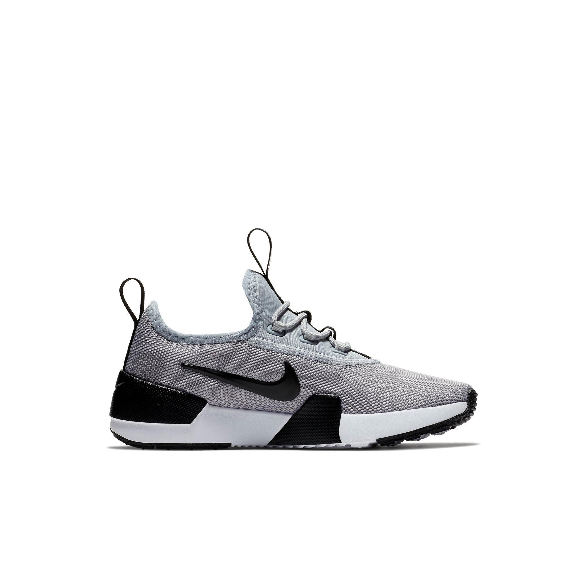 nike air ring leader low in nike store