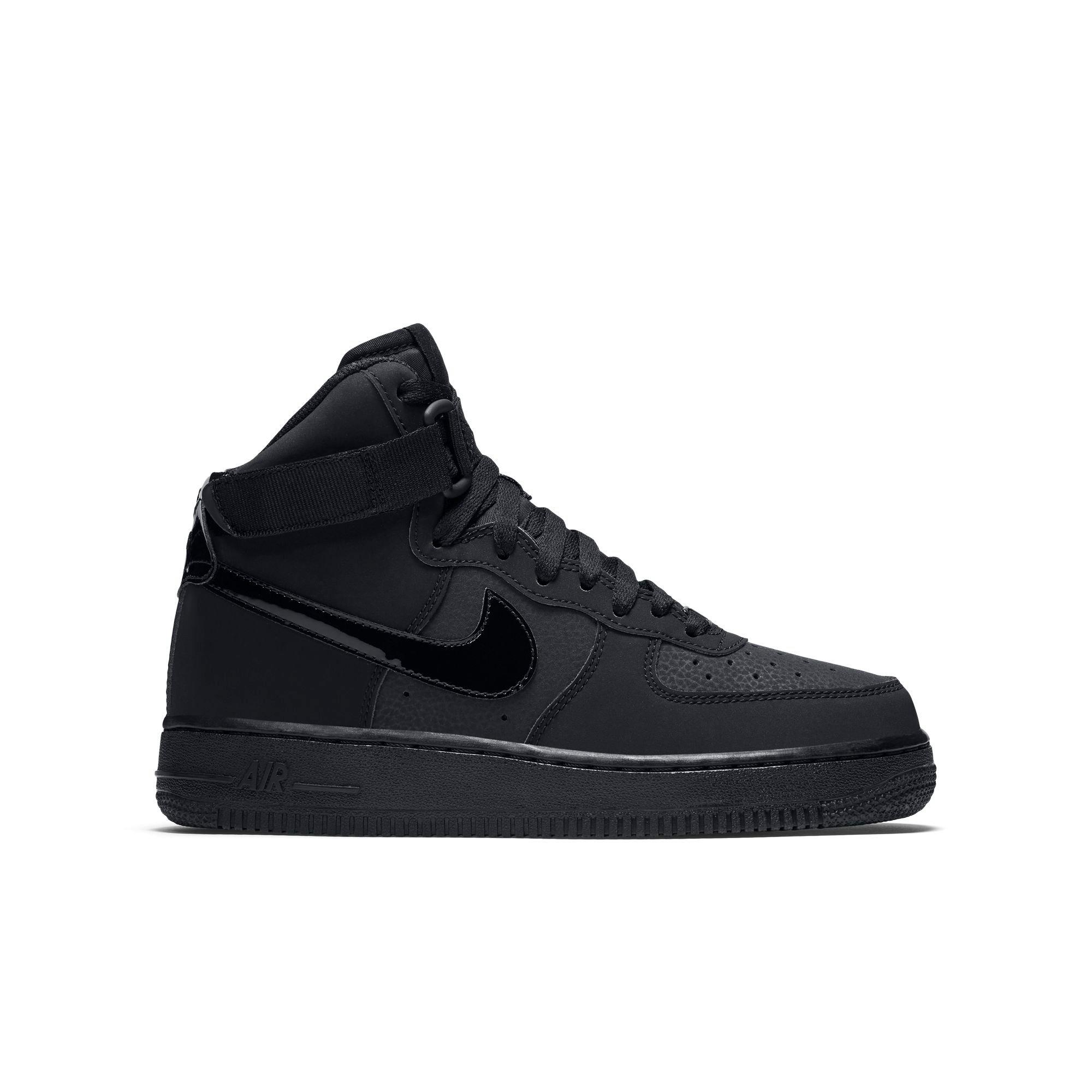 boys black air force ones