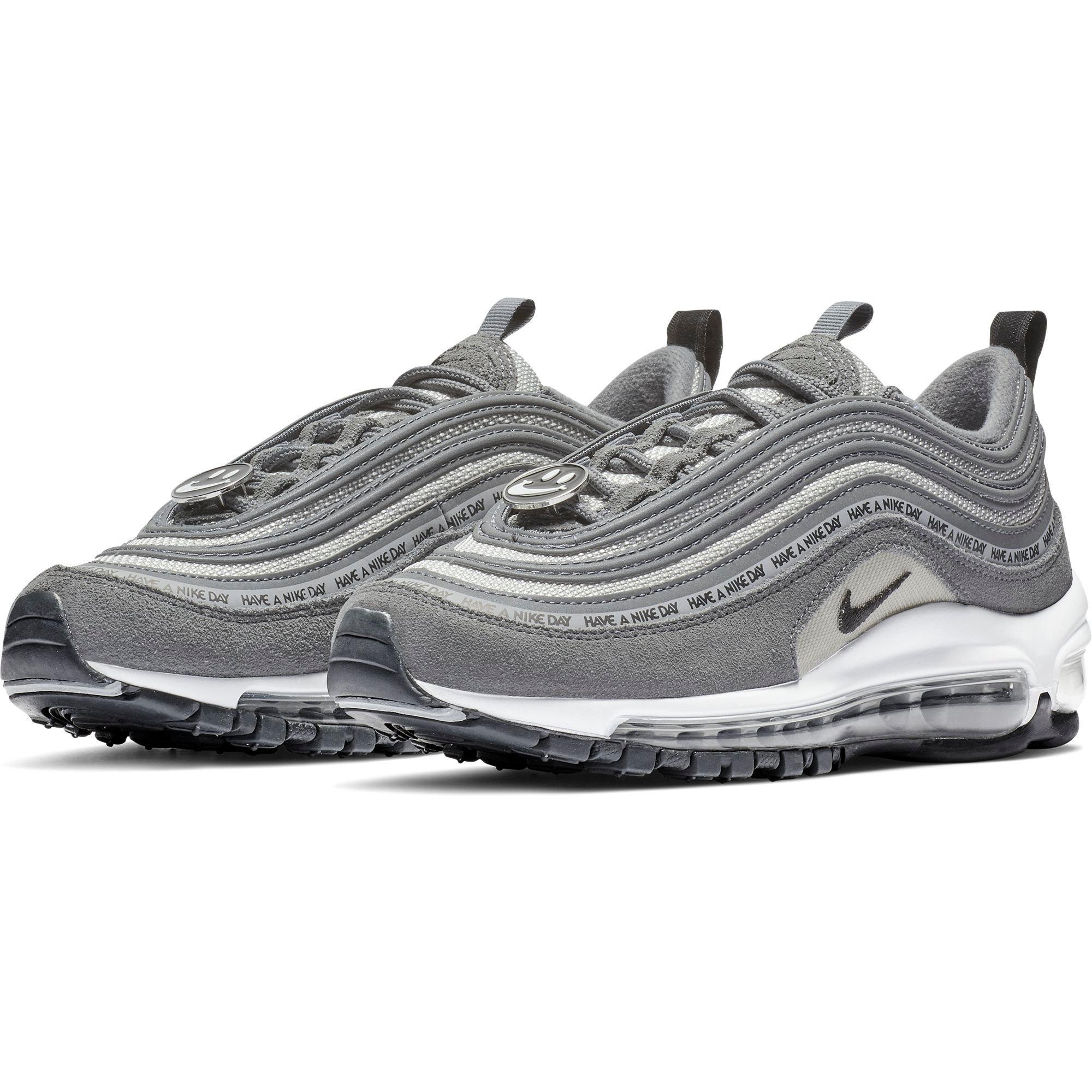have a nike day gray