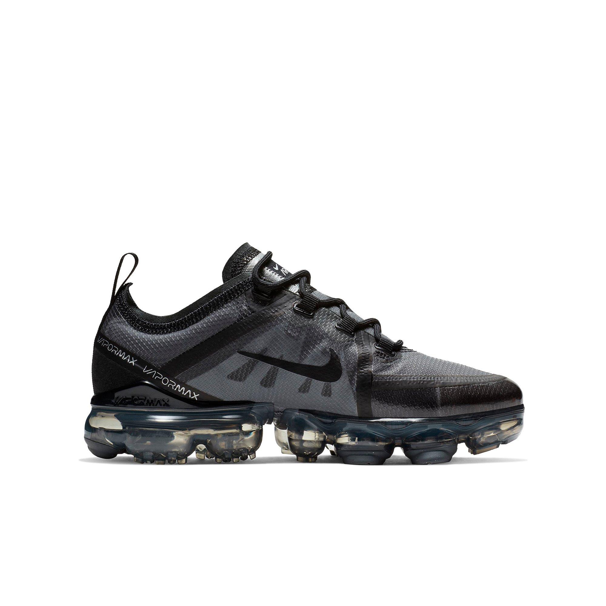 nike vapormax boys black