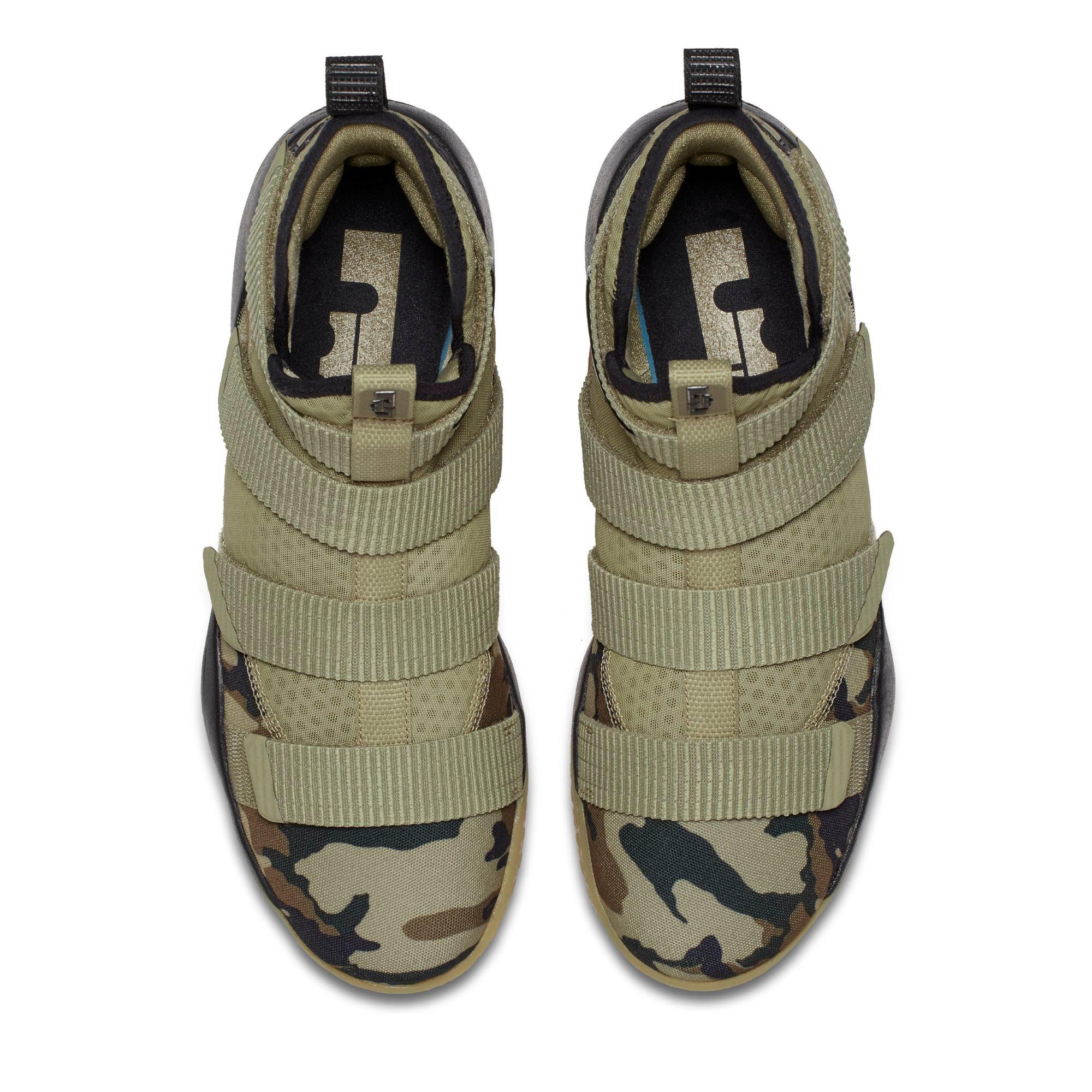 soldier 11 camo