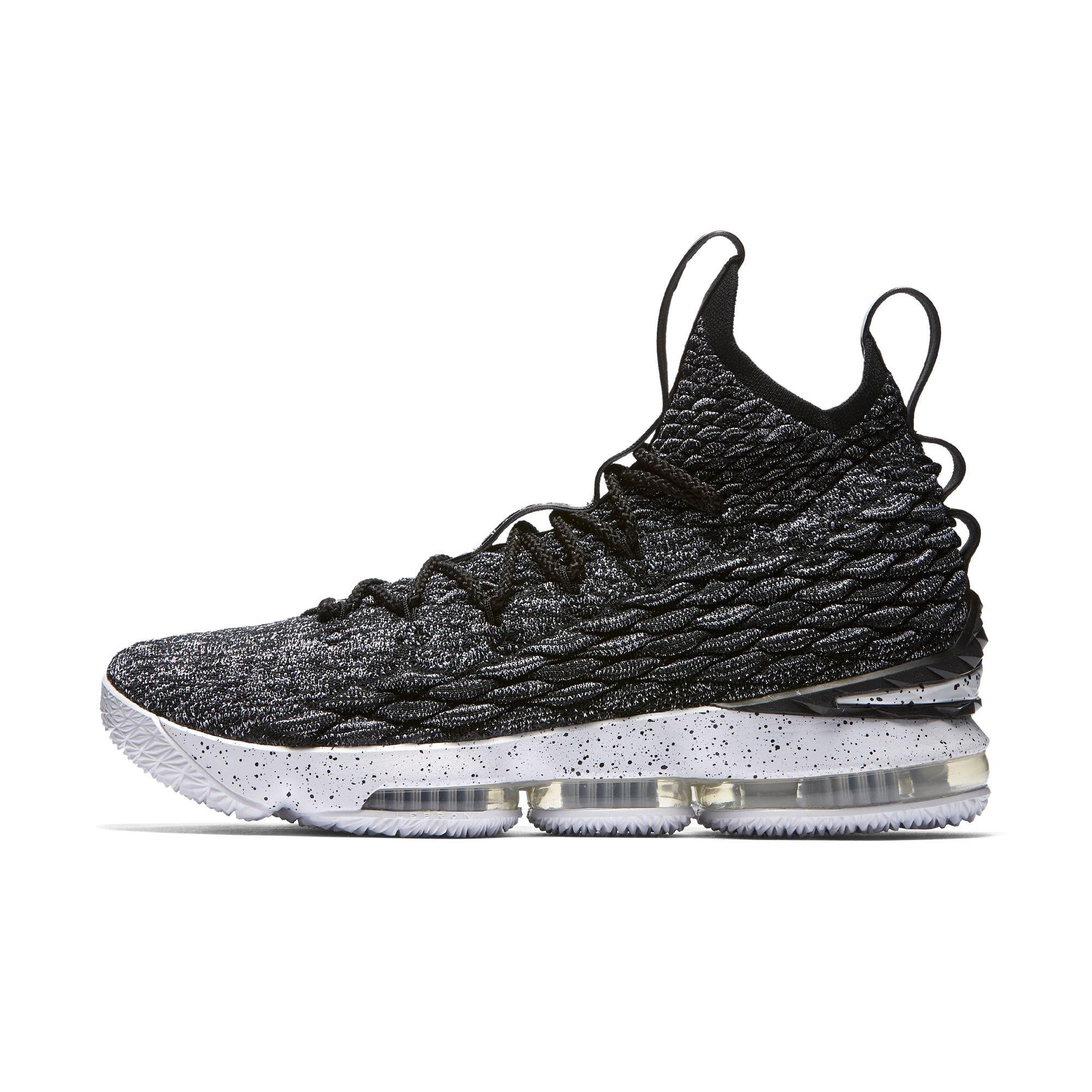 lebron 15 hibbett