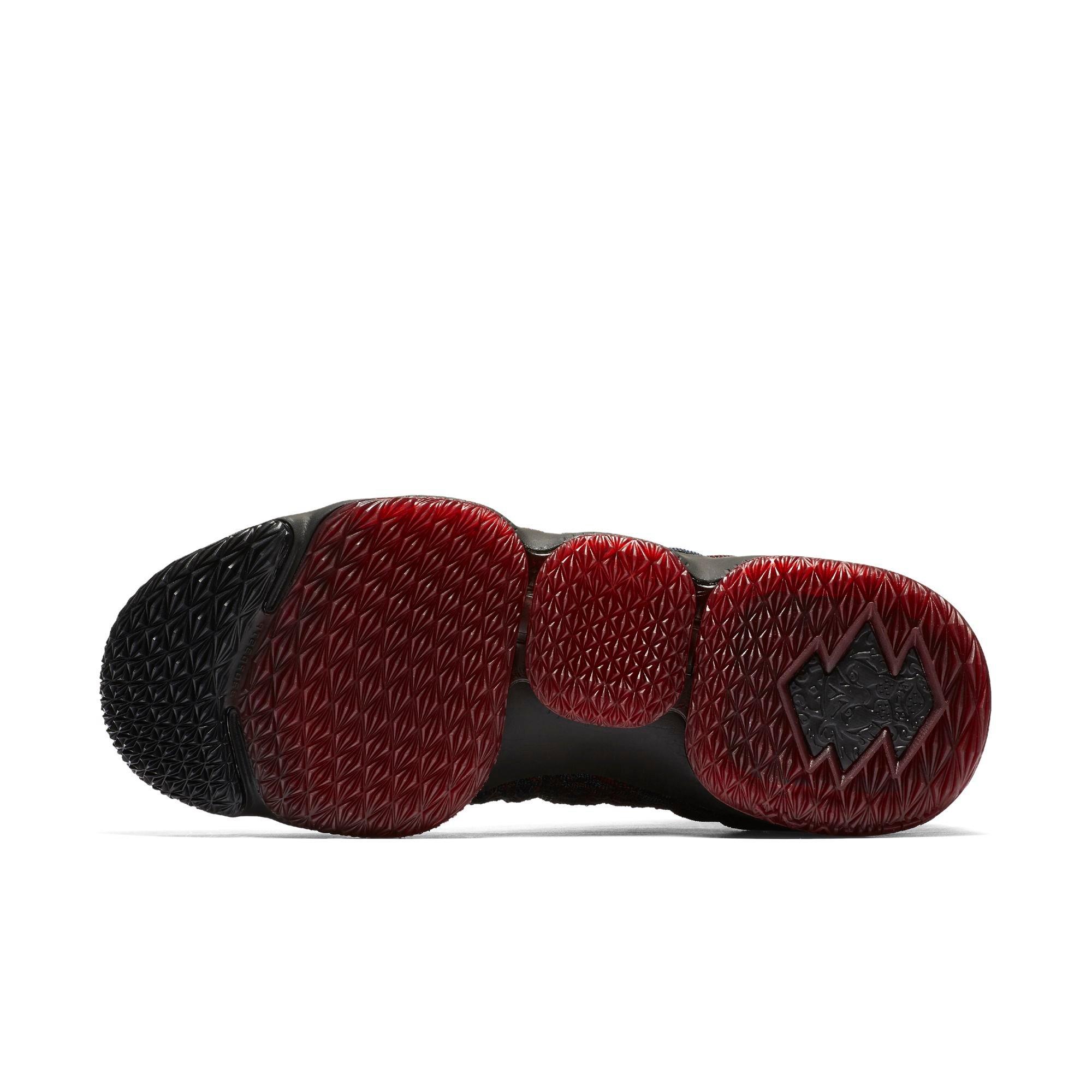 lebron 15 maroon