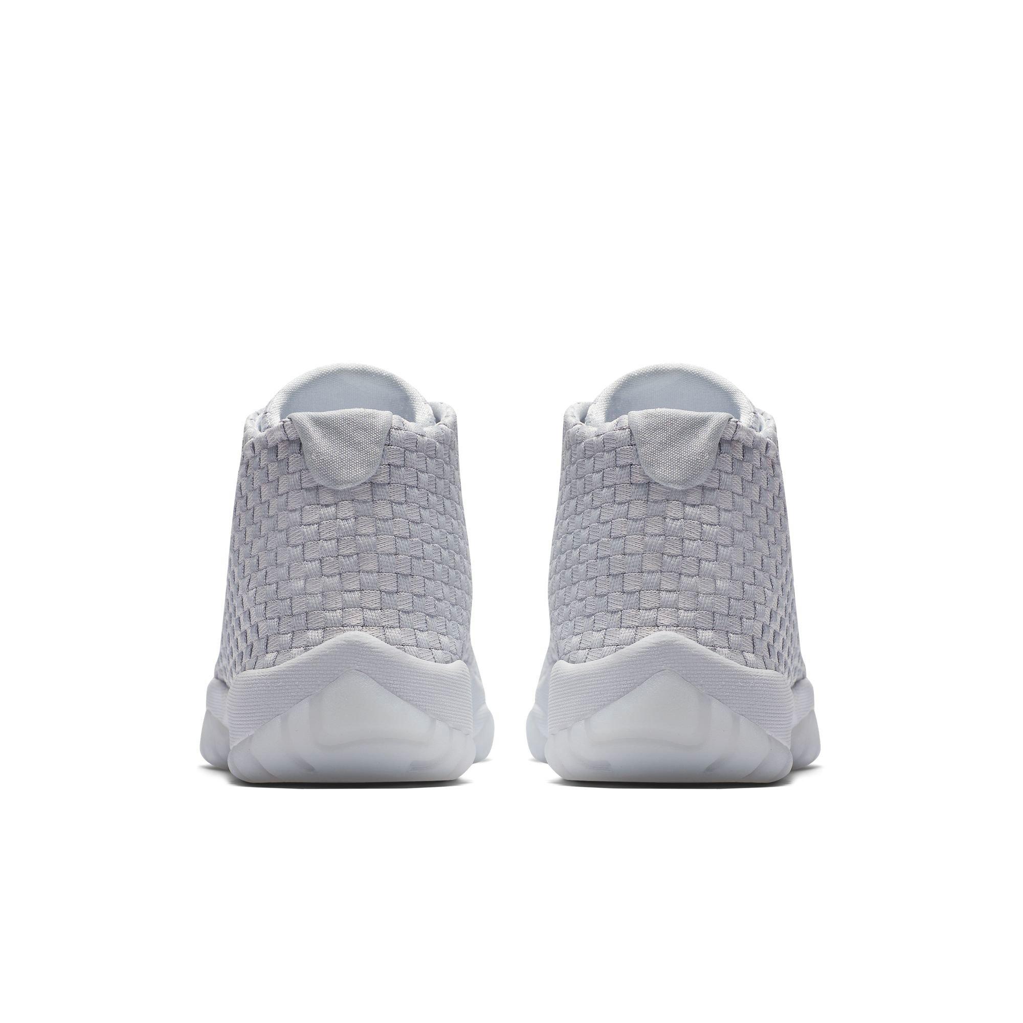 jordan future platinum