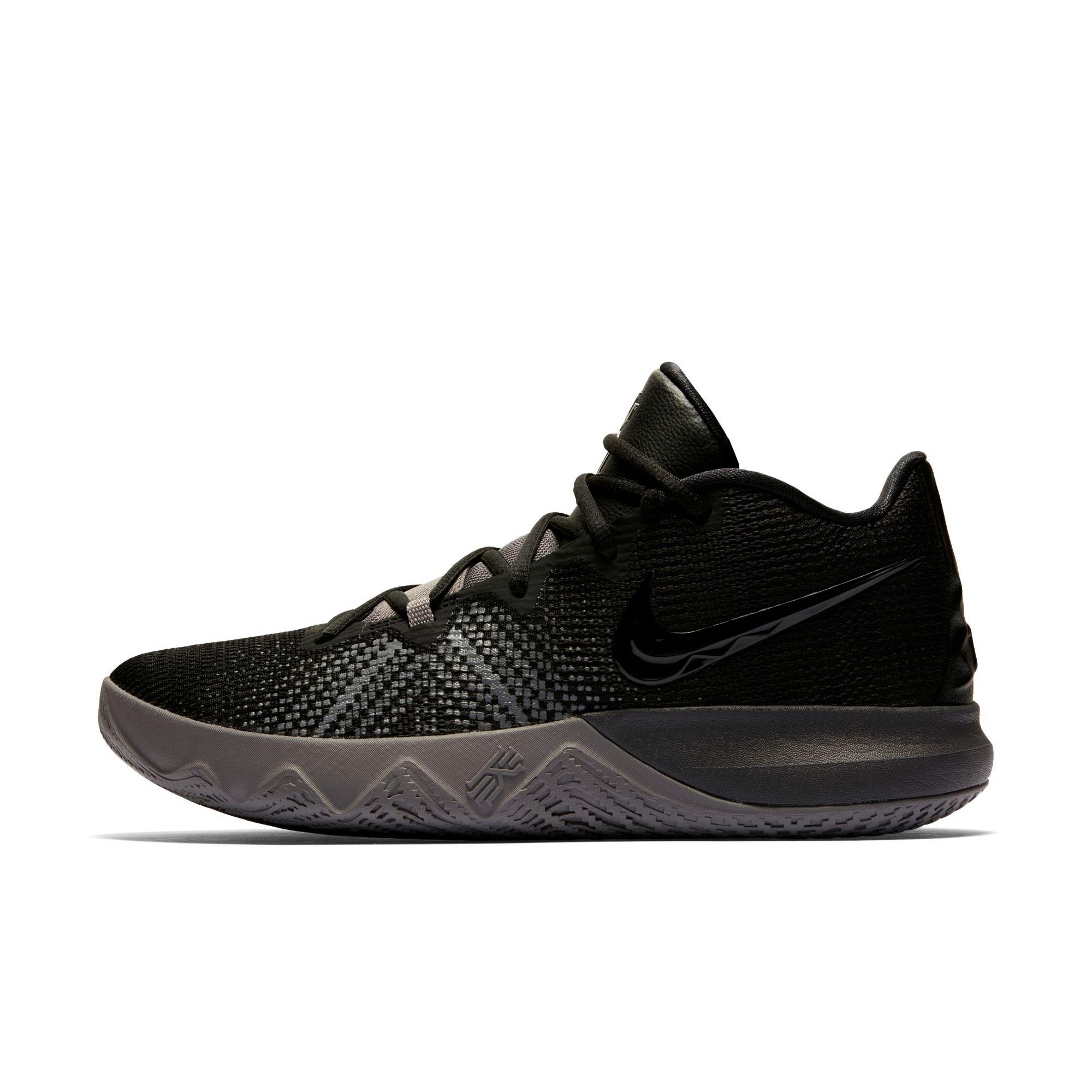 kyrie flytrap black and grey