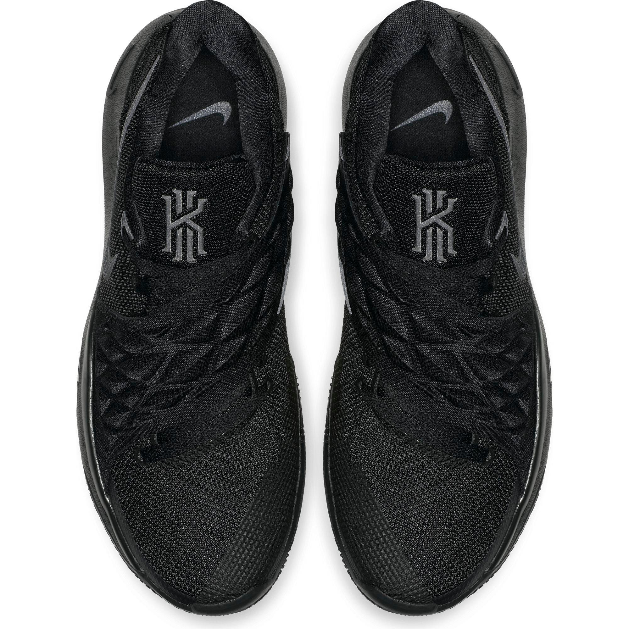 kyrie 4 low triple black