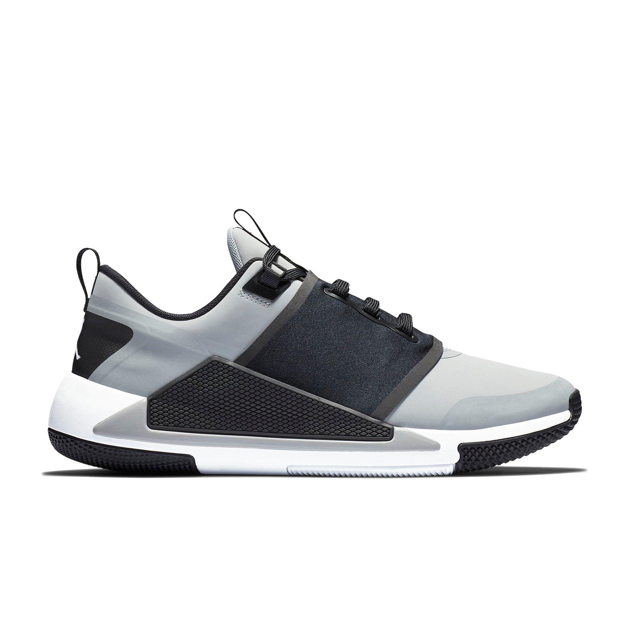 tenis jordan delta speed tr