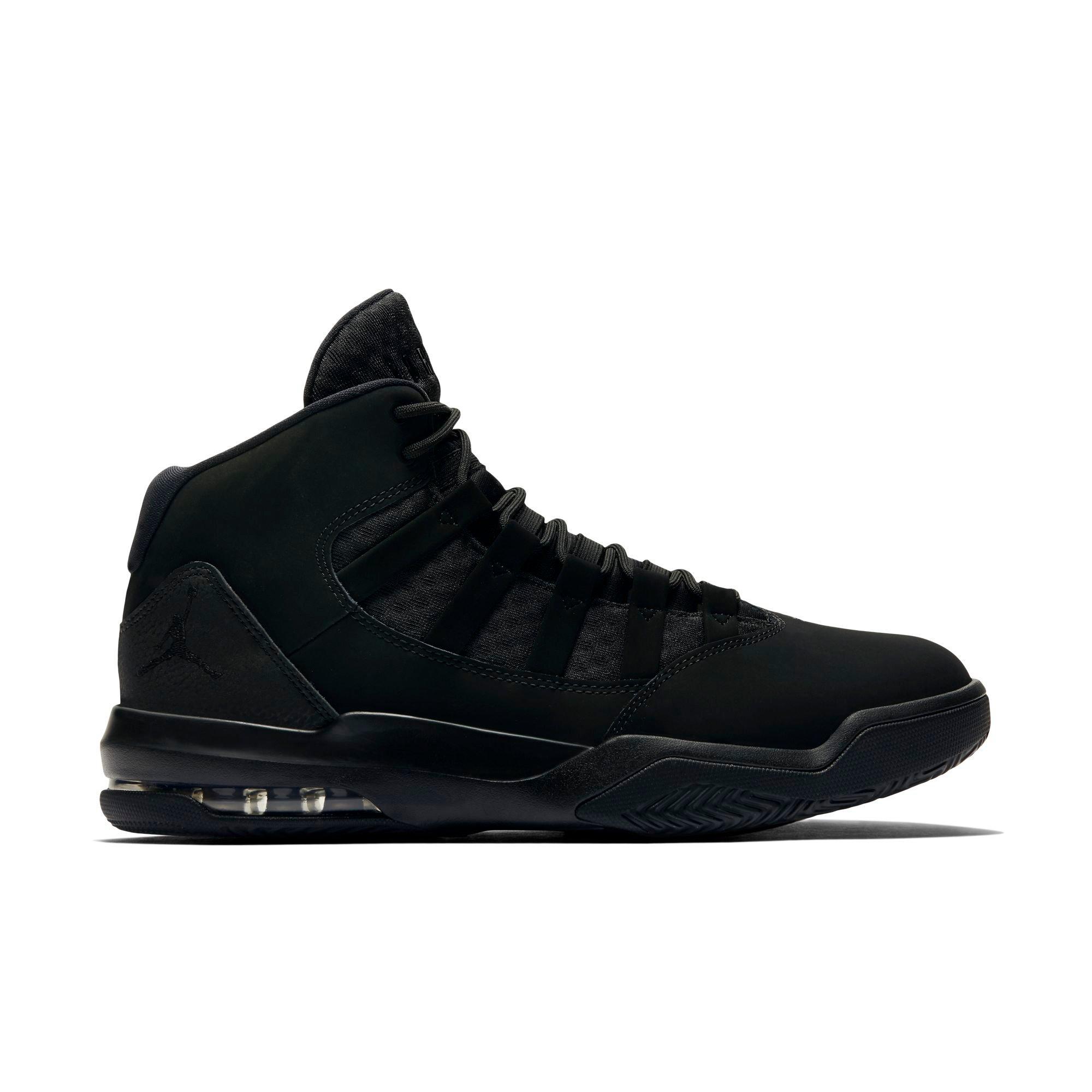 jordan max aura 1