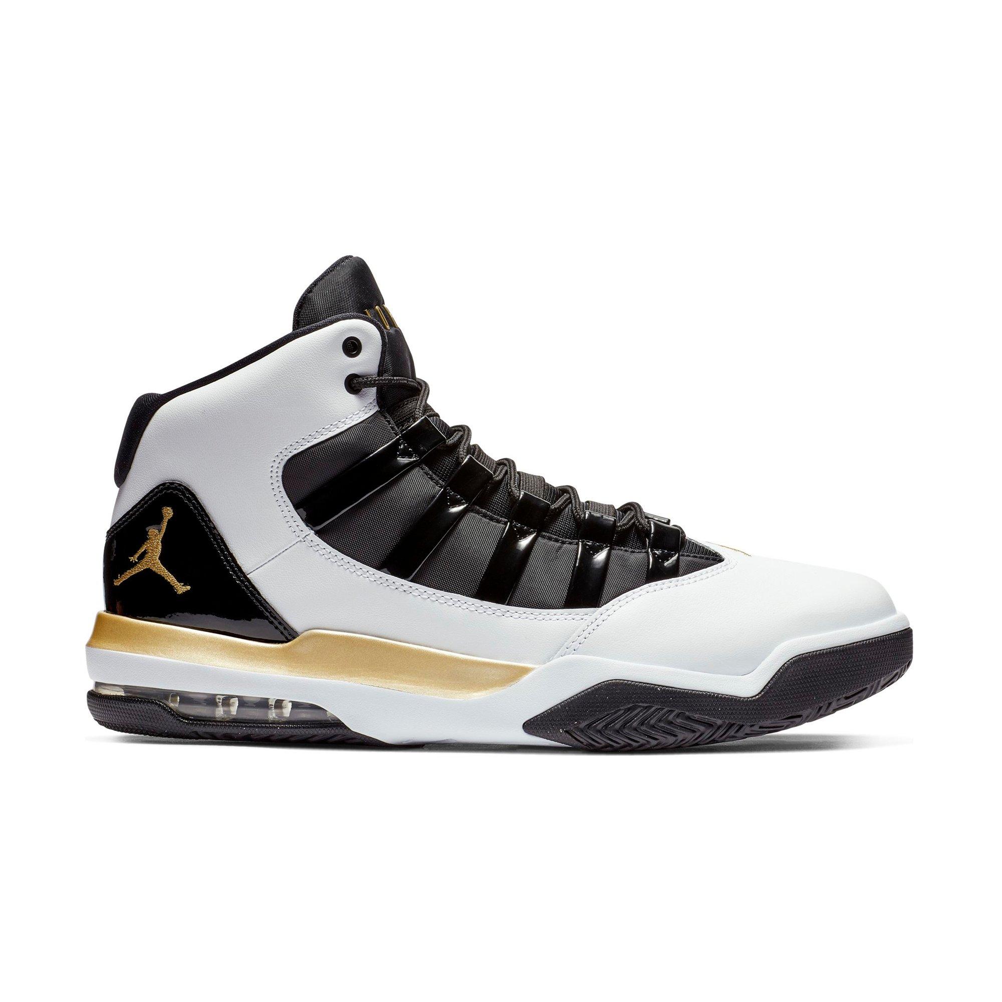 jordan men's max aura shoes