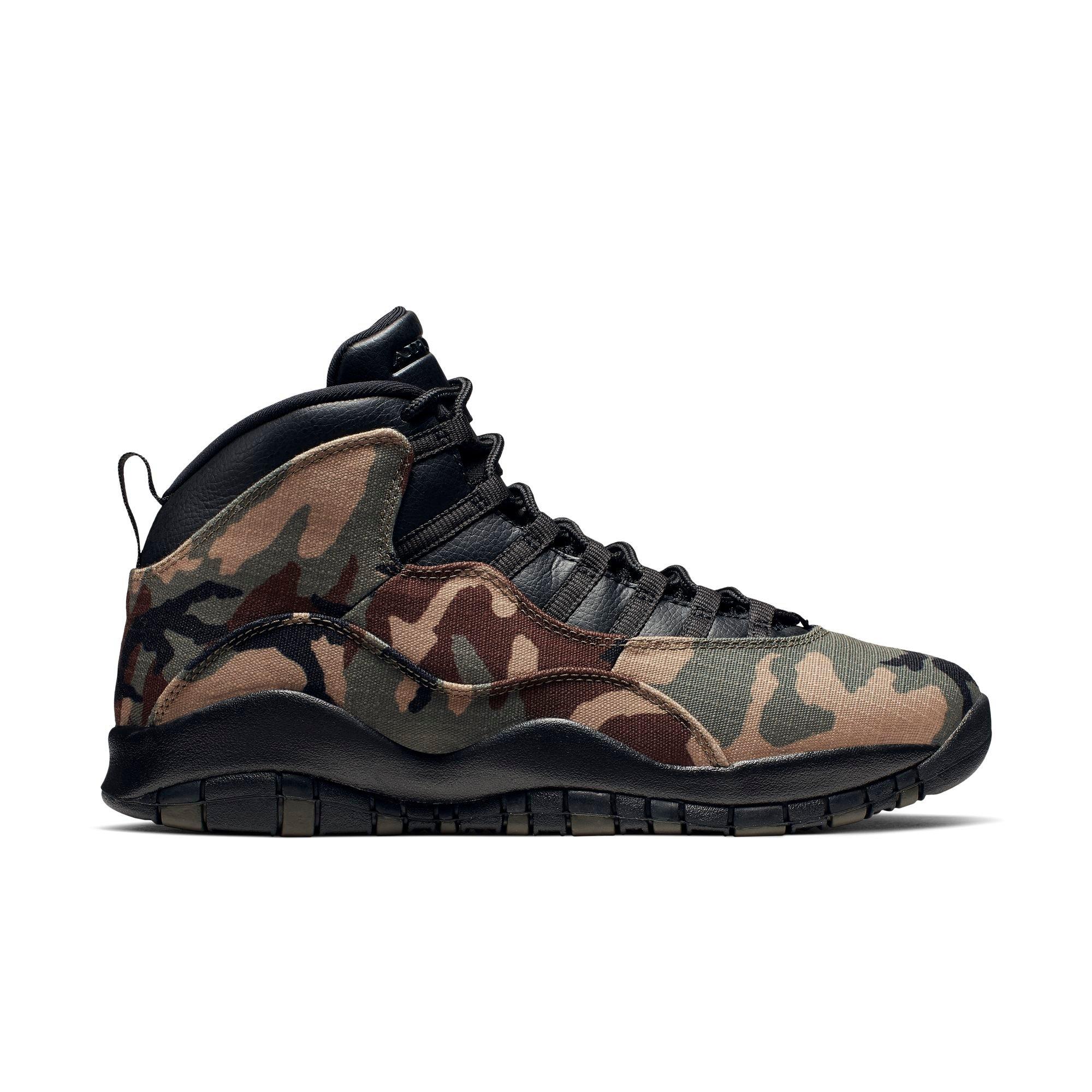 camouflage jordan shoes