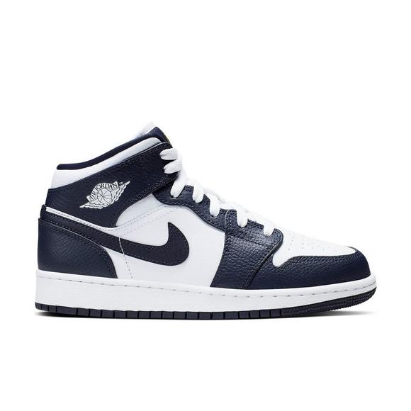 air jordan one mid air jordan one mid