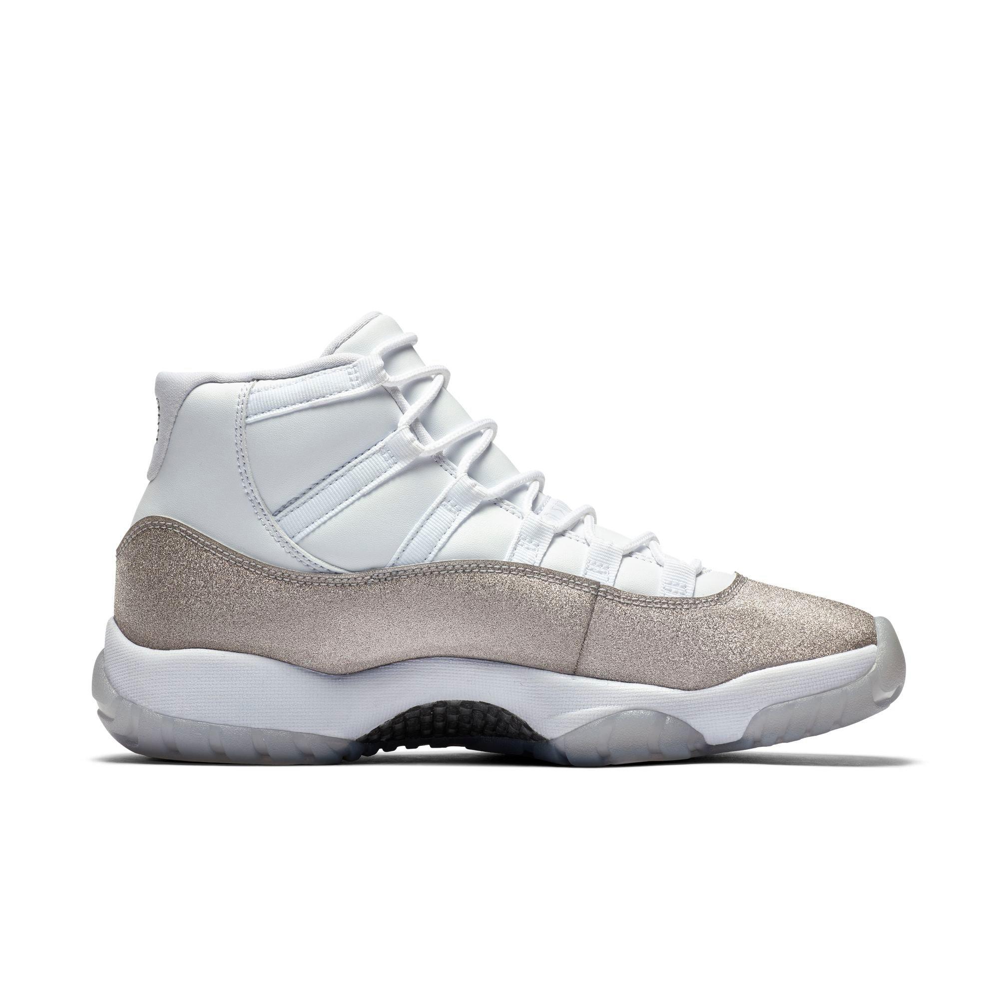 women's jordan xi