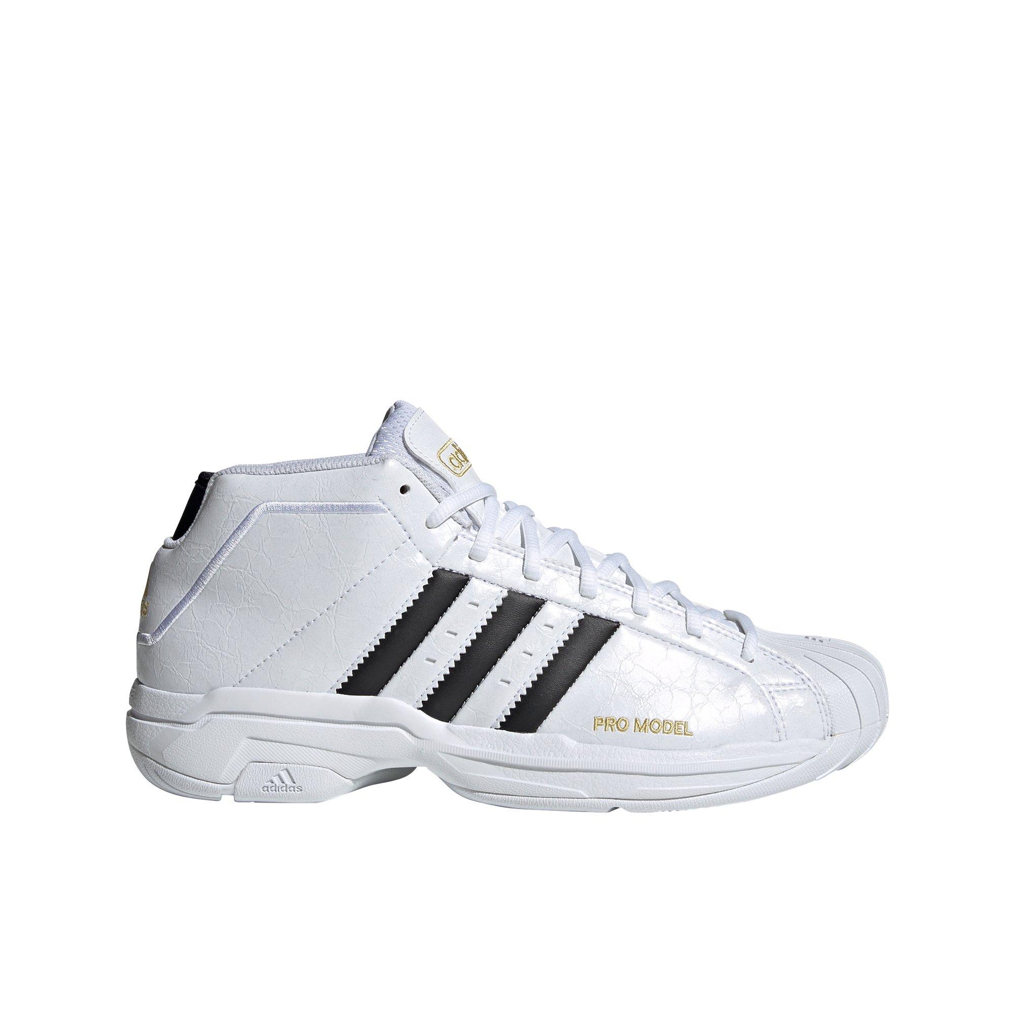 pro model basketball shoes