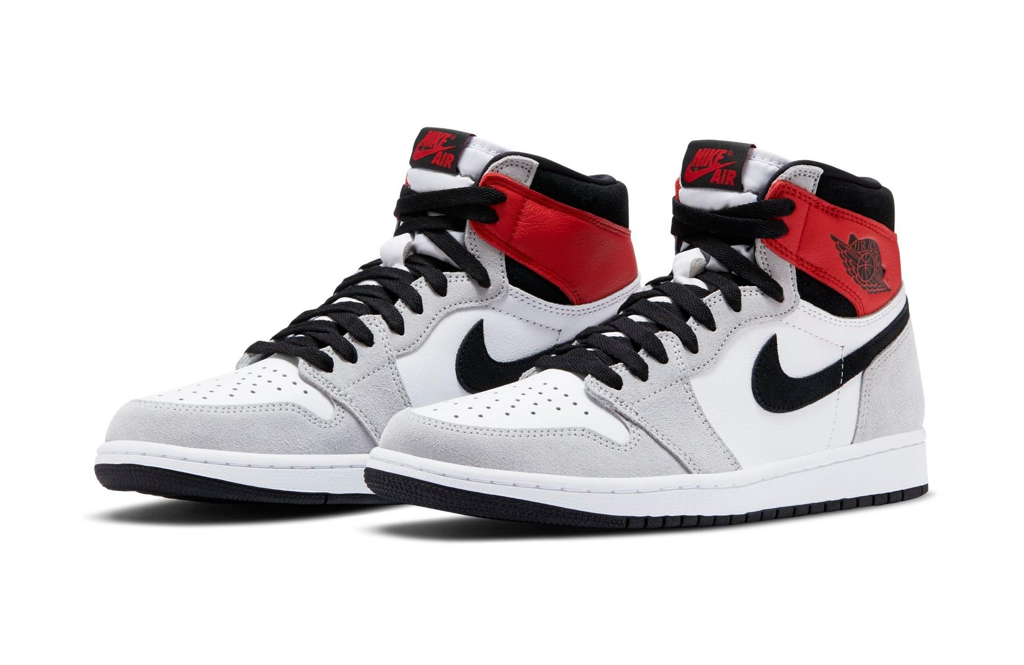 Jordan 1 Retro High OG Black/Smoke Grey/White Grade School Kids' Shoe -  Hibbett