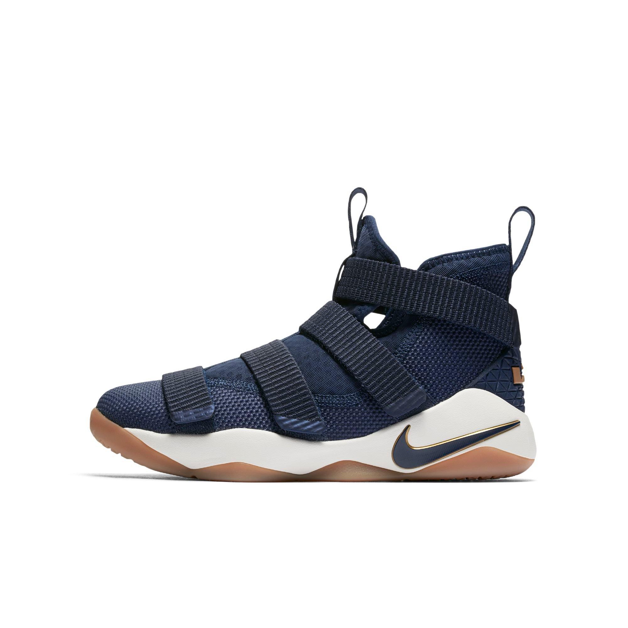 lebron soldier 11 grade school