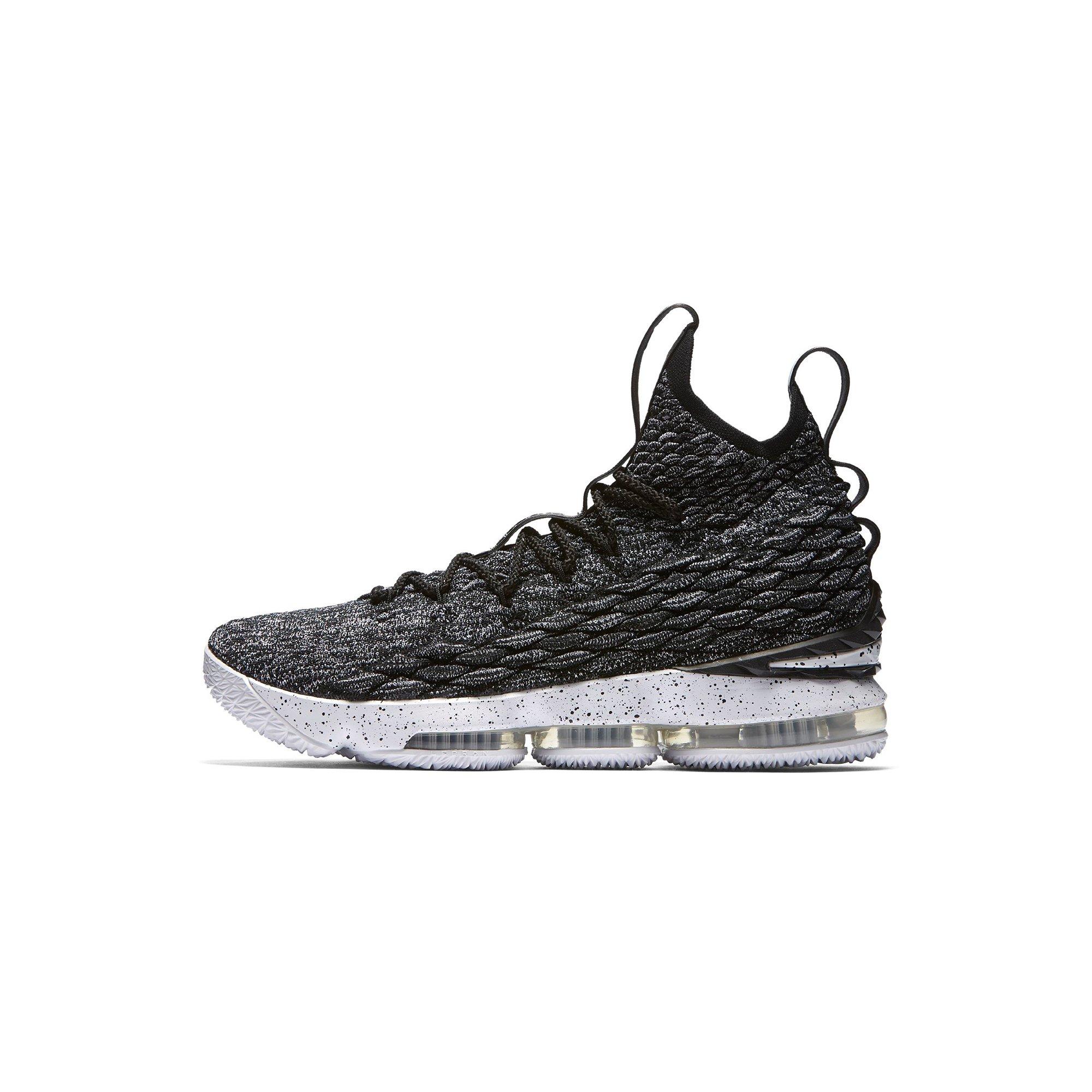 lebron 15 youth shoes