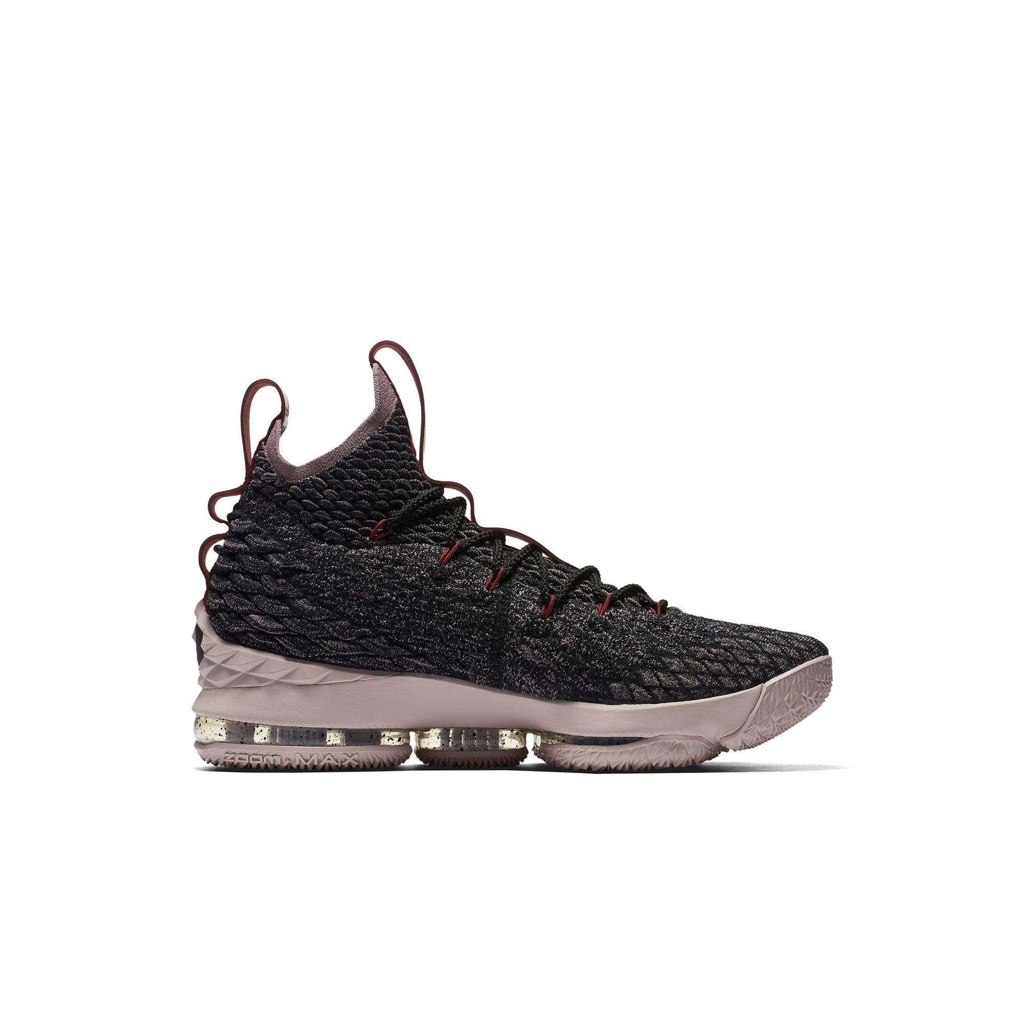 boys lebron 15