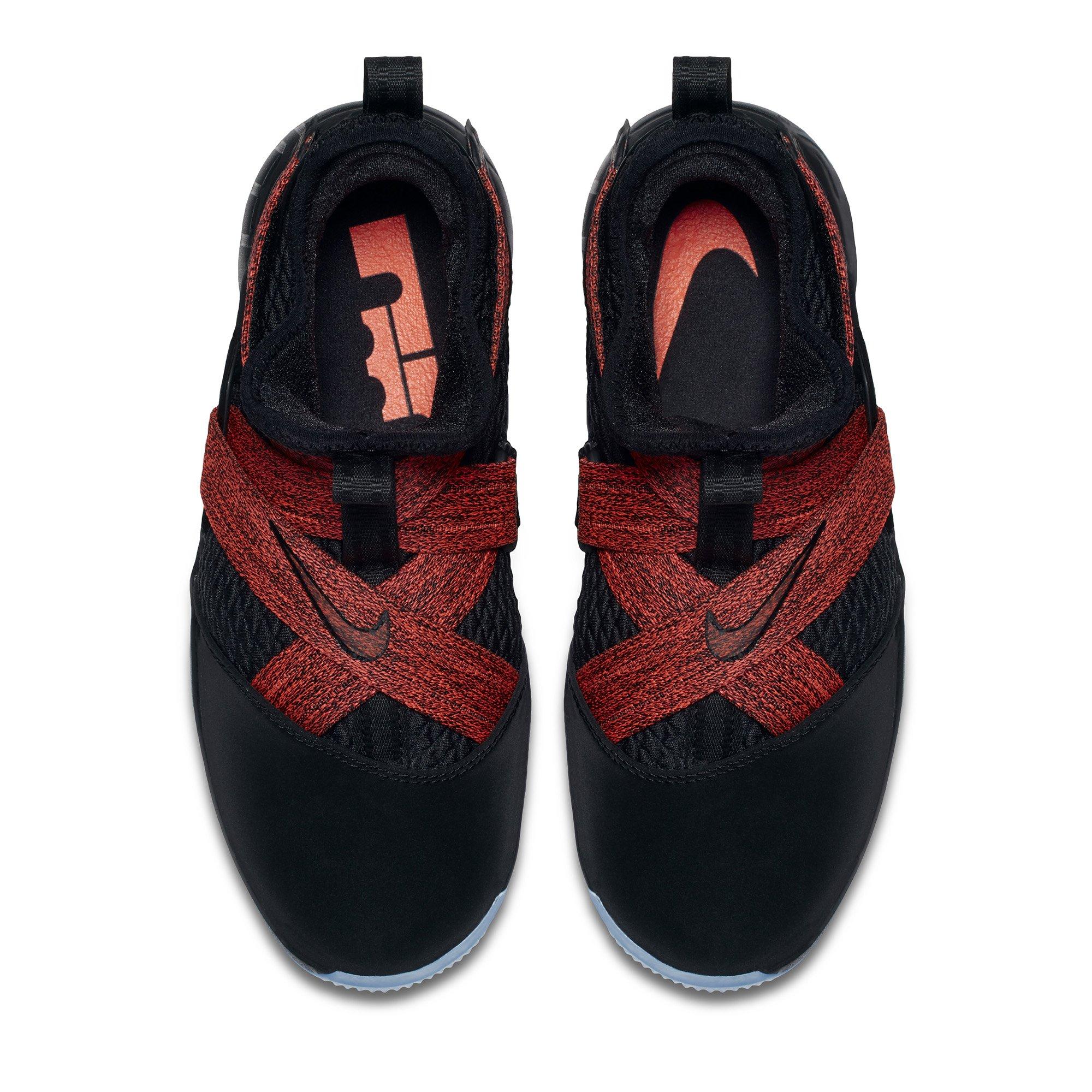 lebron 12 grade school
