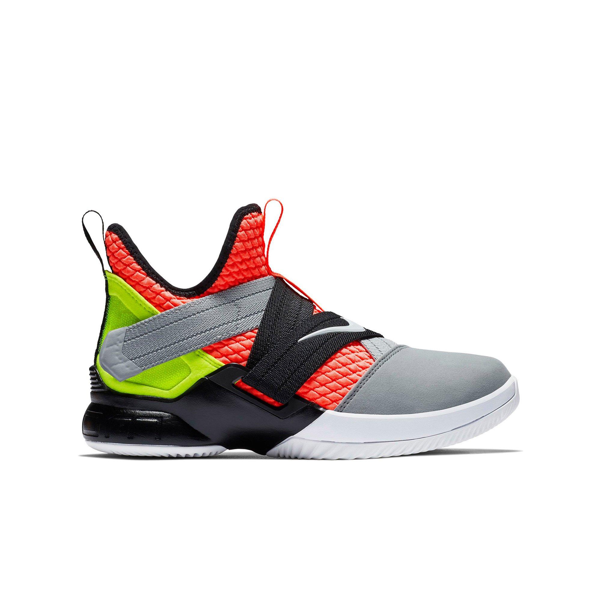 nike lebron soldier 12 grade school