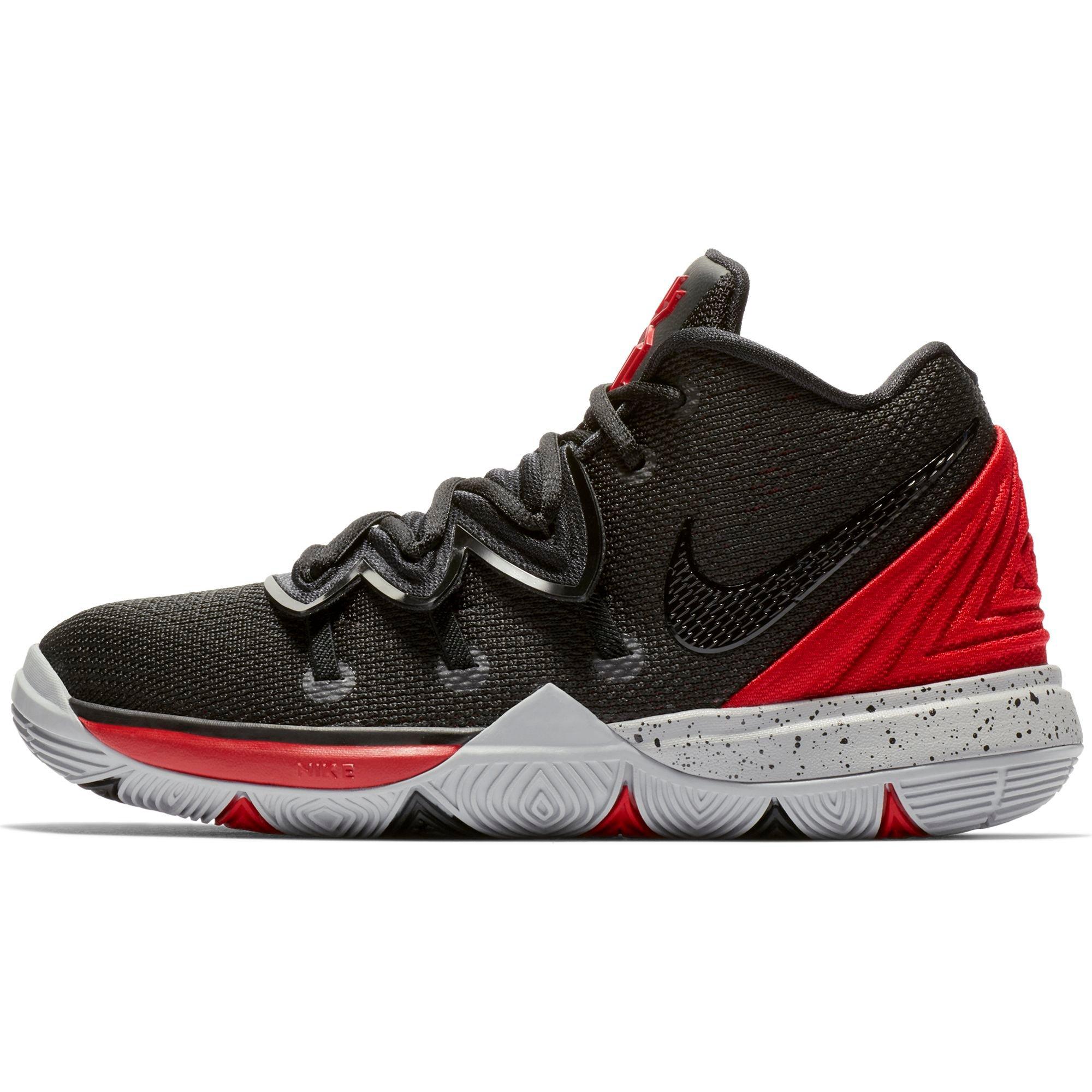 Sepatu Sneakers Basket Model Nike Kyrie 5 EP Warna Hijau
