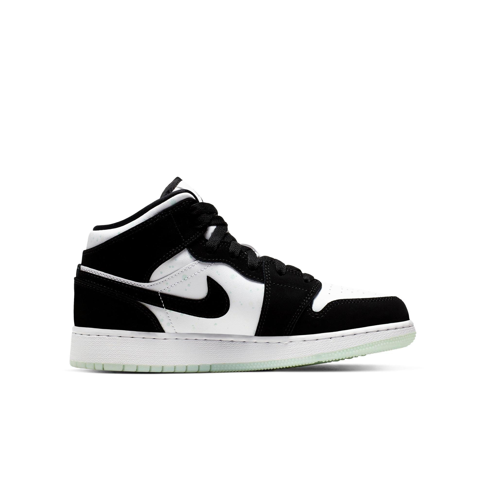 jordan 1 black and white grade school