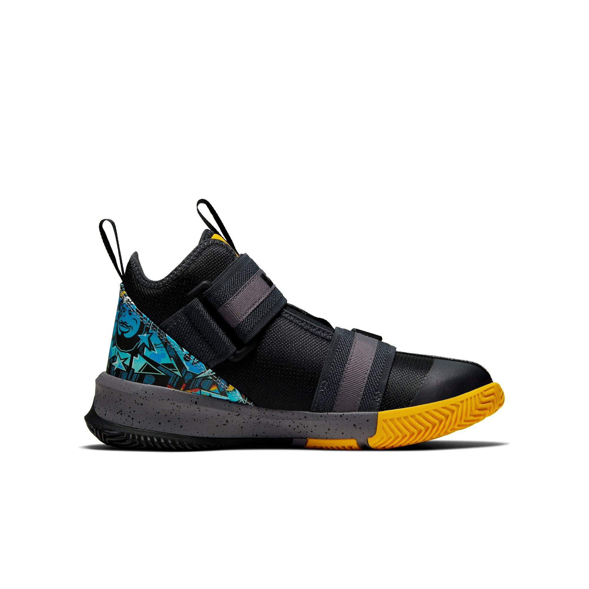 lebron soldier 13 graffiti