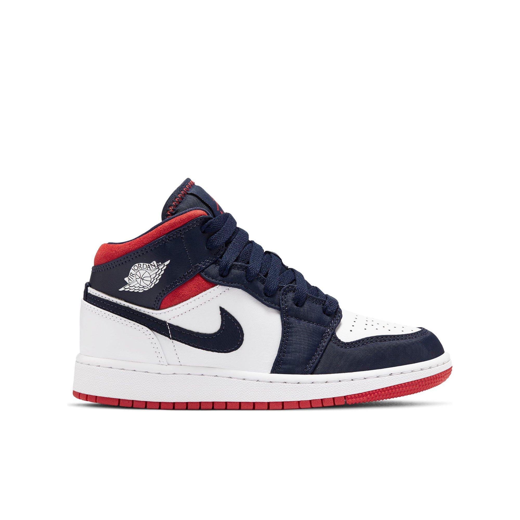 sports shoes for boys nike