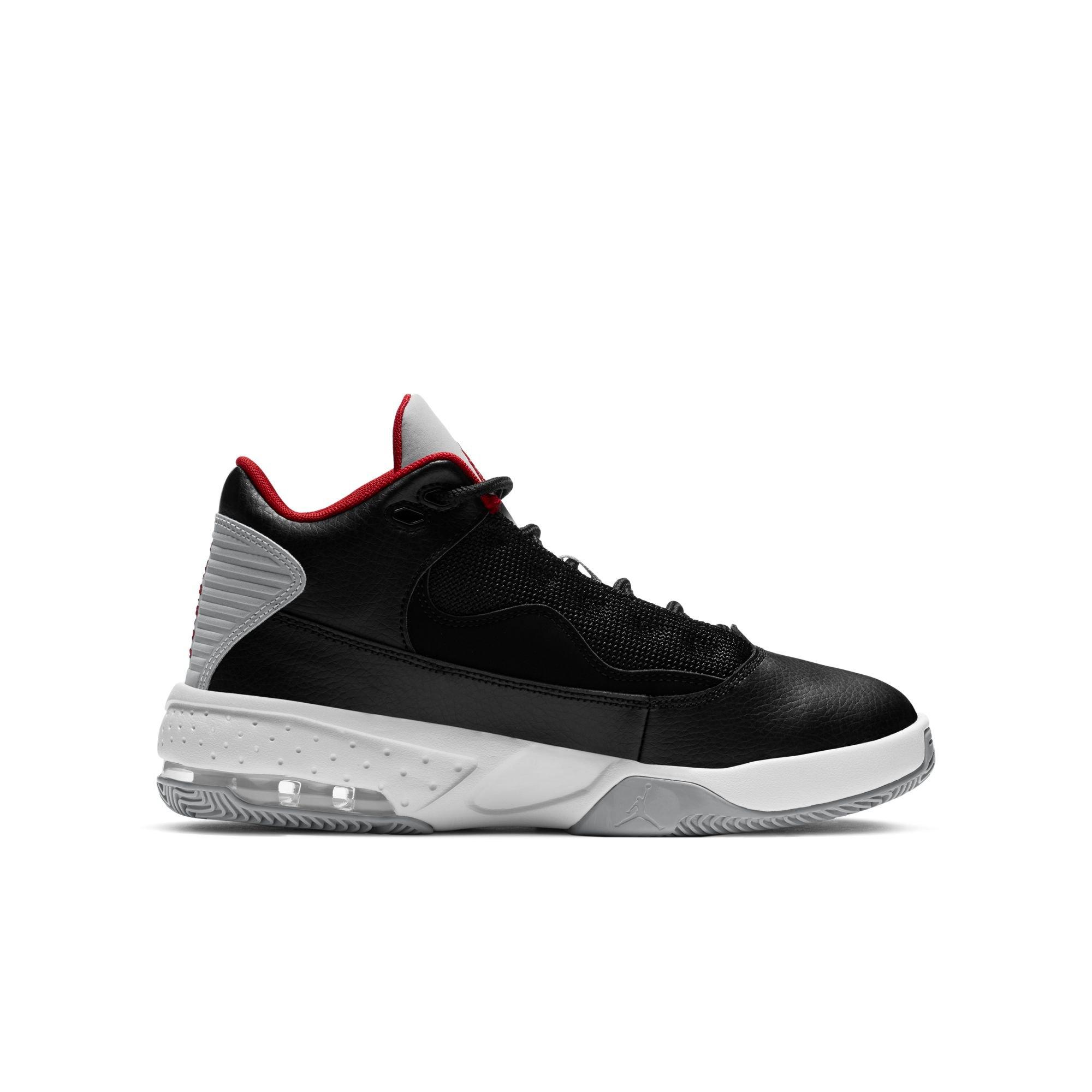 jordan max aura red and black