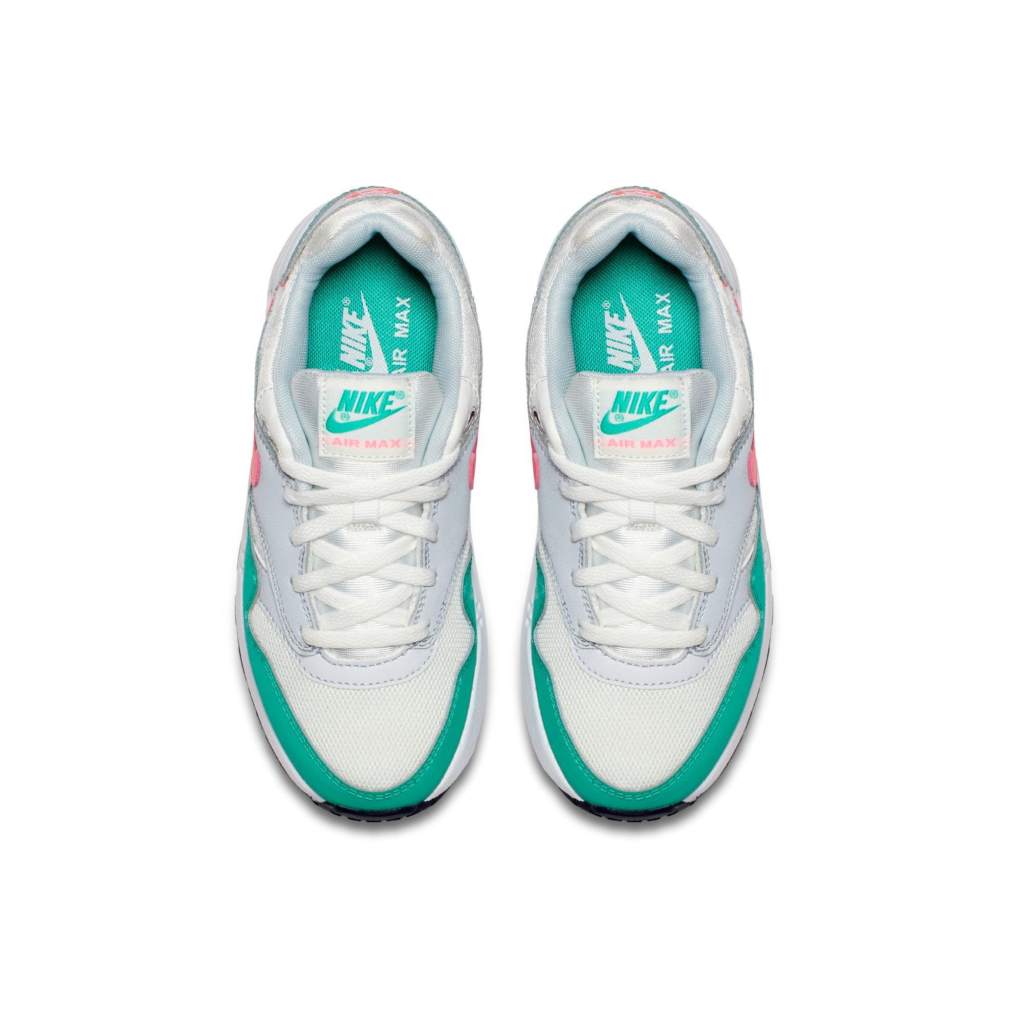 nike roshe run womens