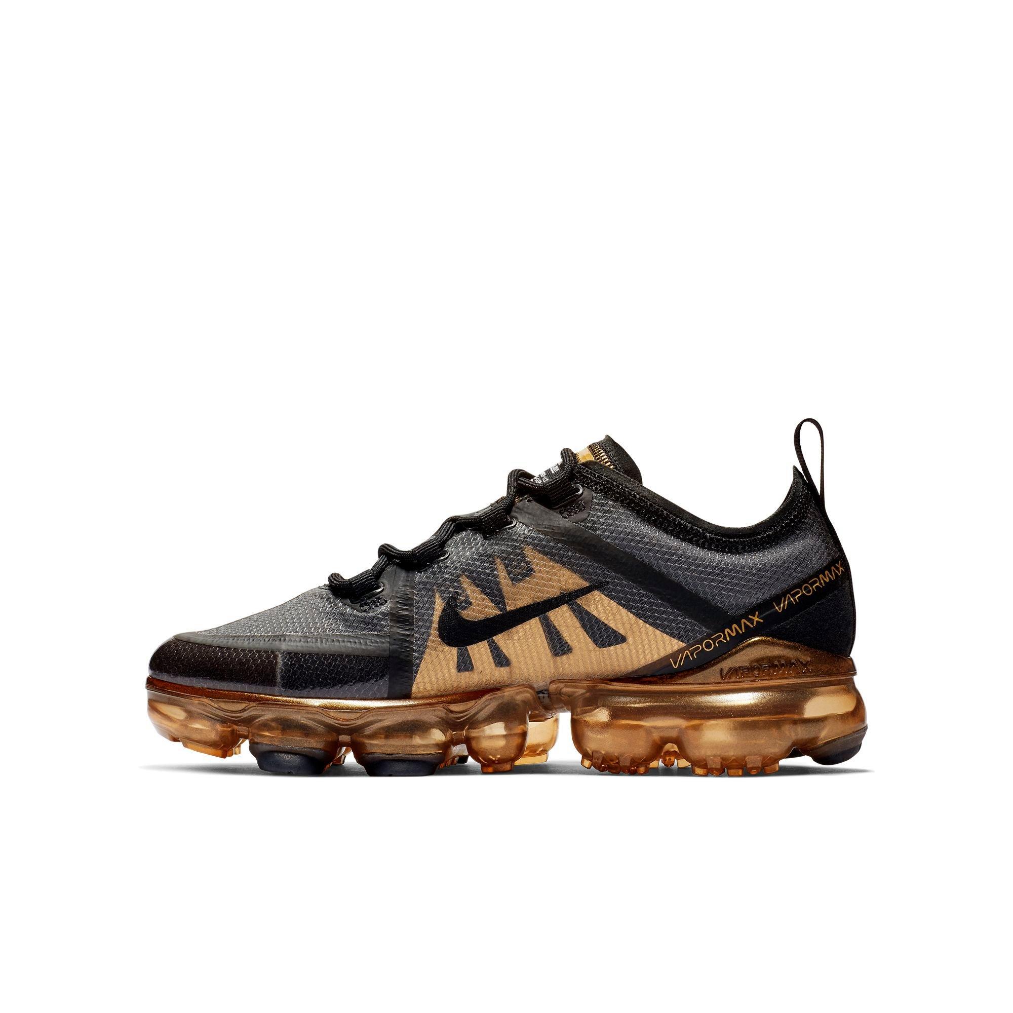 gold vapormax 2019