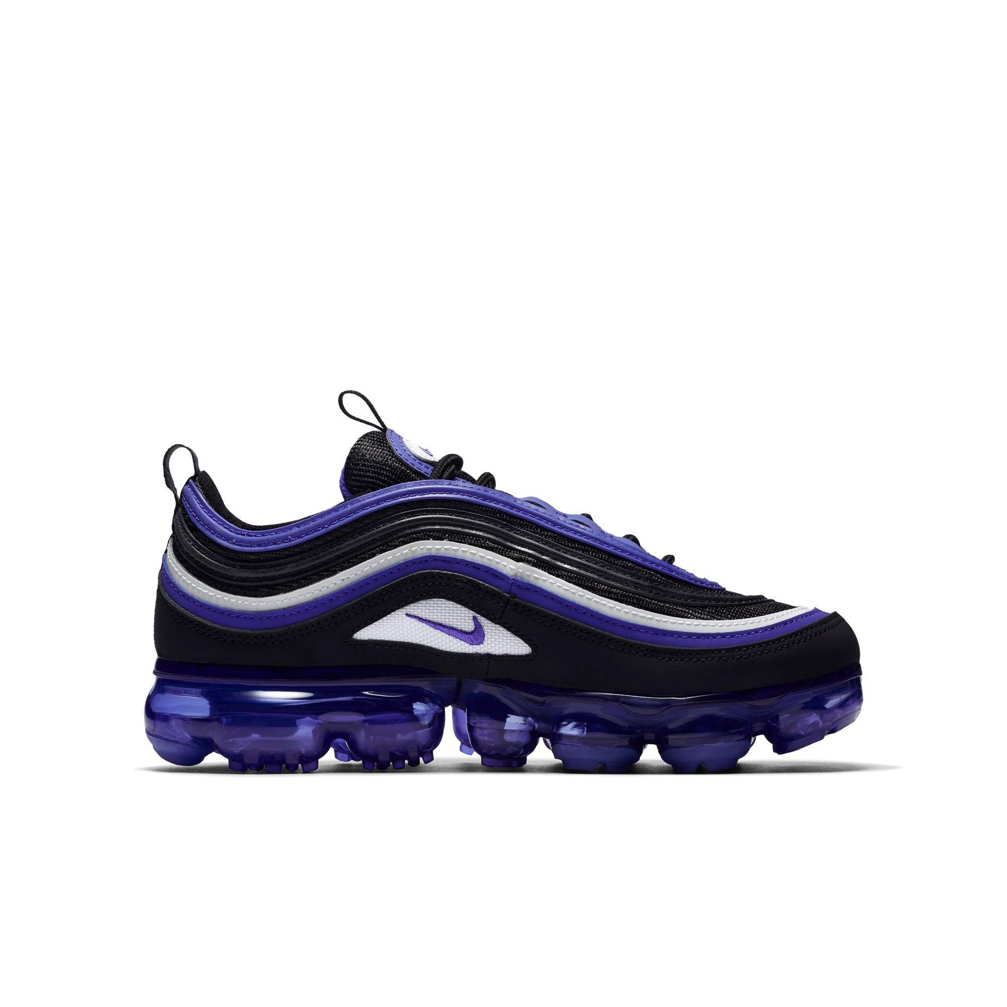 kids nike vapormax plus