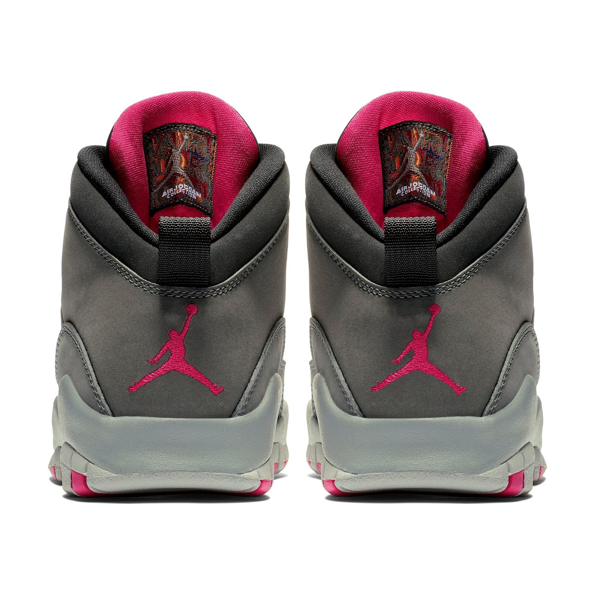grey and pink 10s