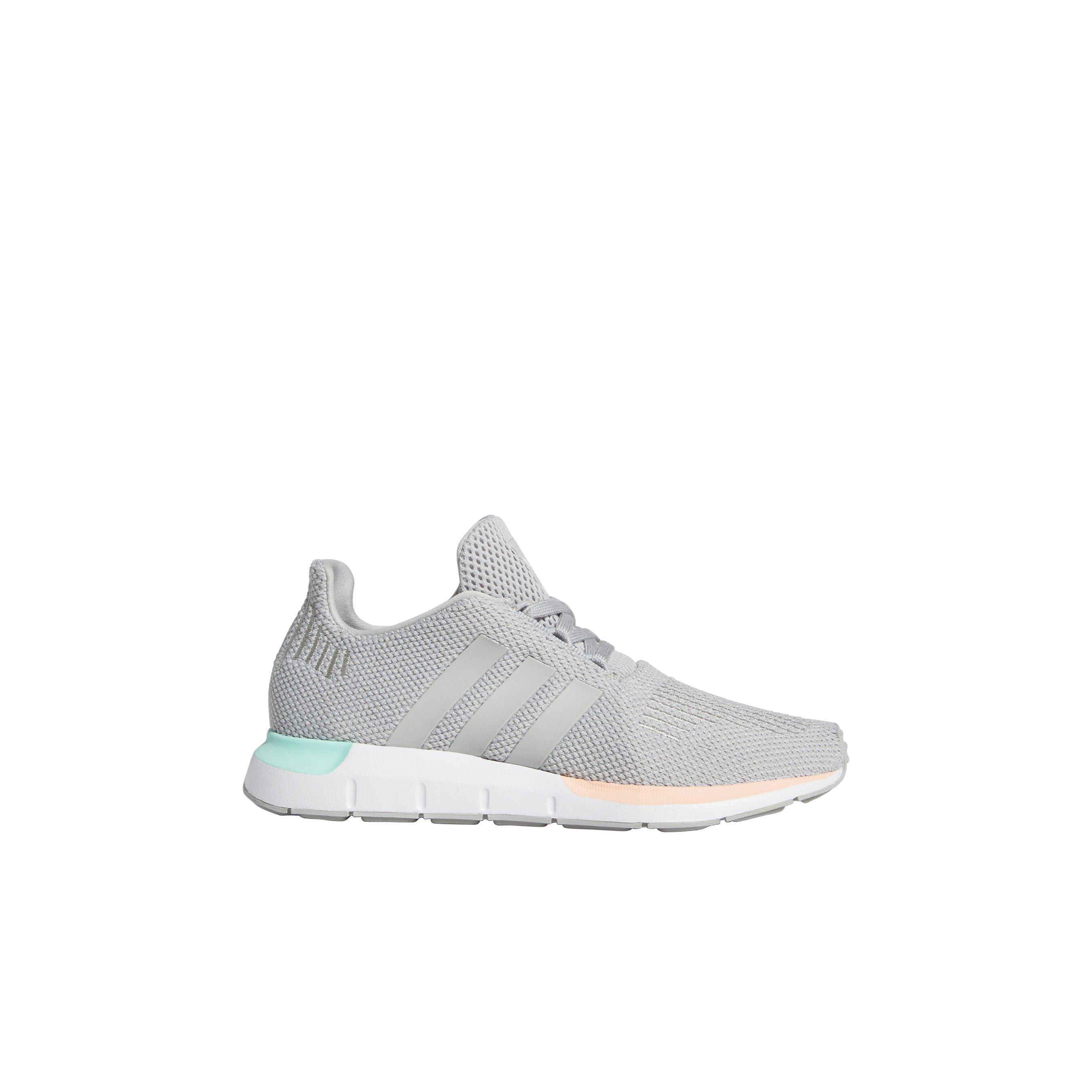 adidas swift run grey pink