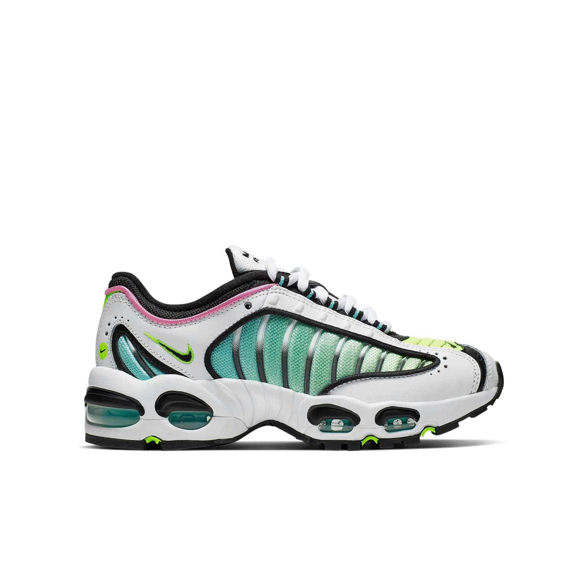 air max tailwind 4 aurora green