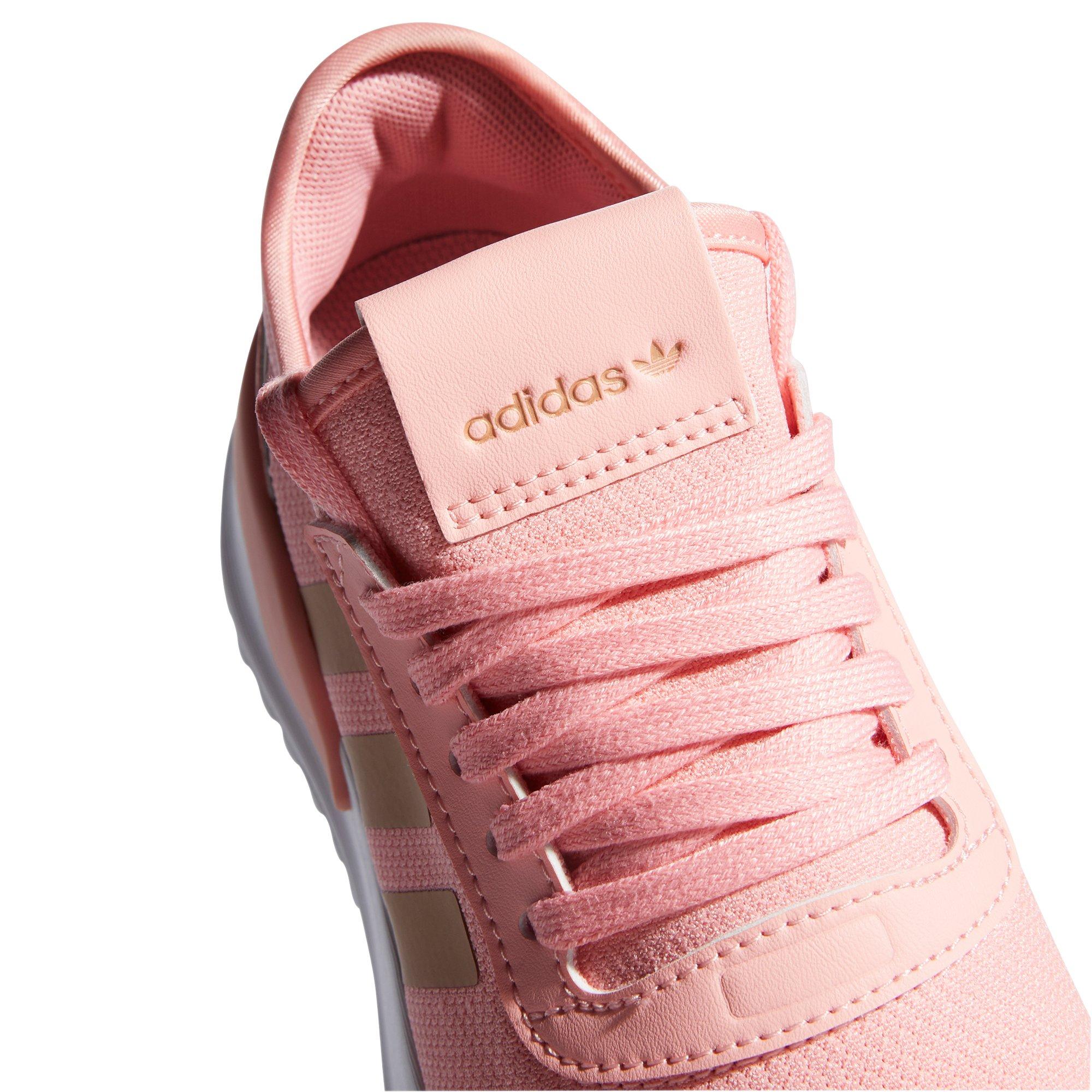 rose gold adidas girl shoes