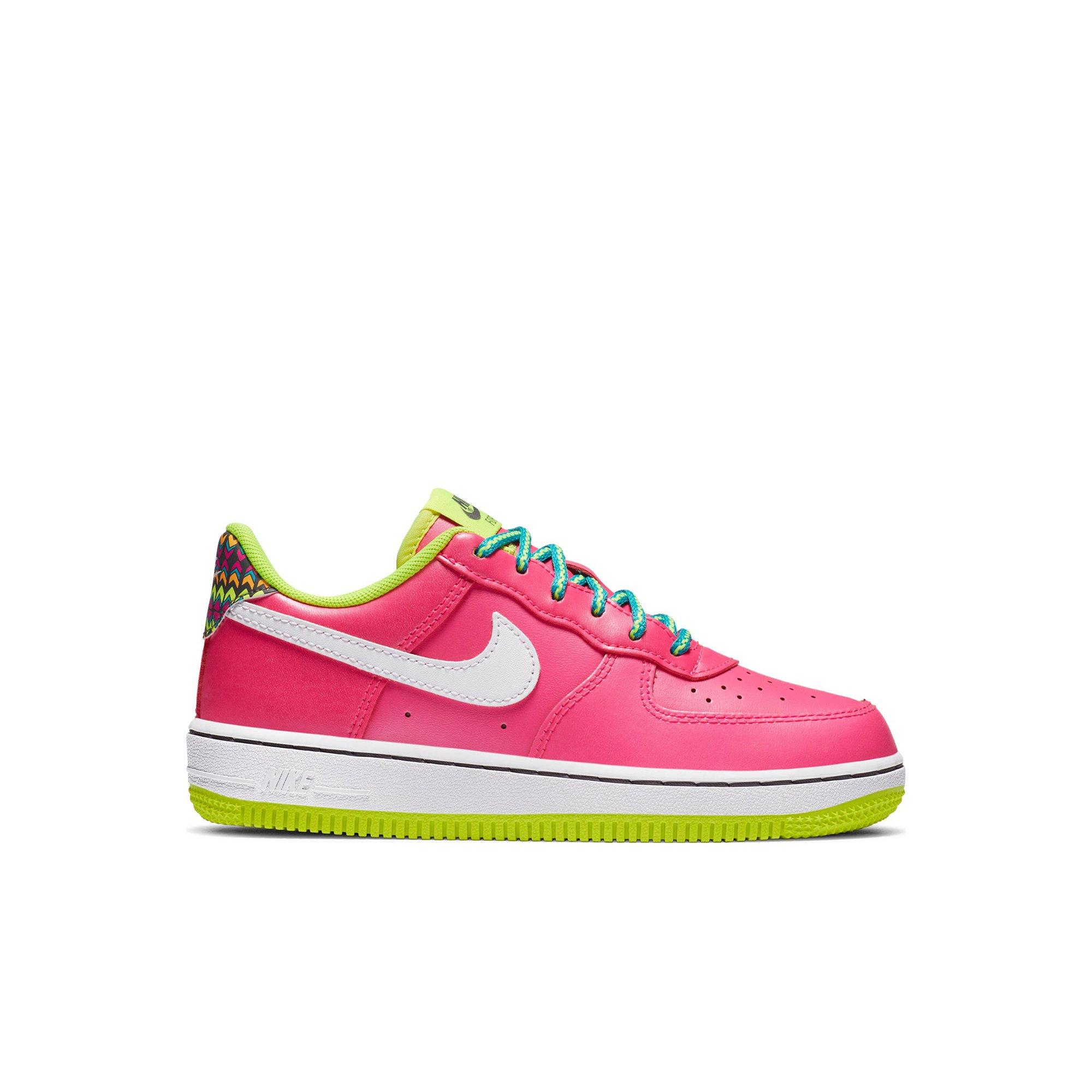 nike pink and yellow running shoes