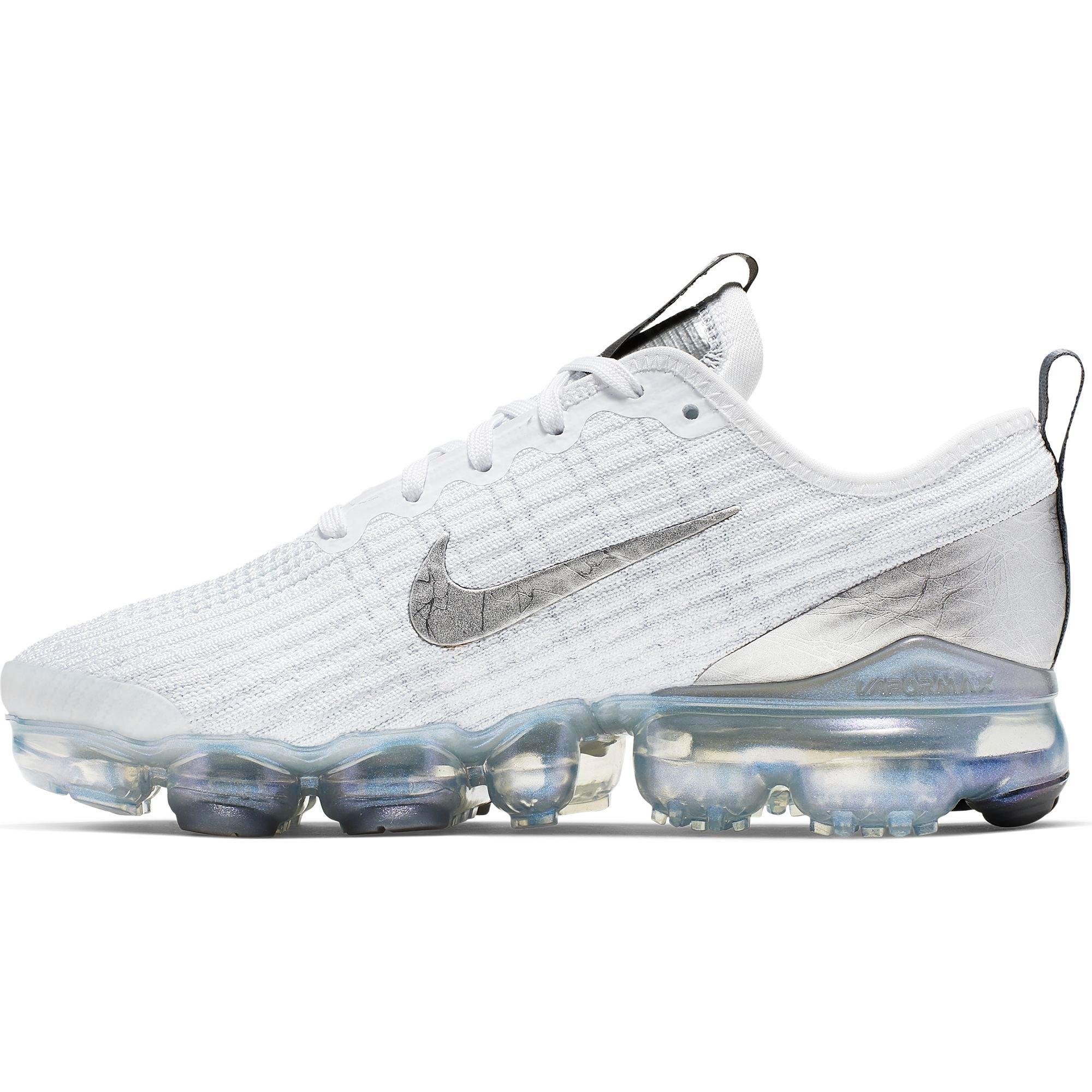 white silver vapormax