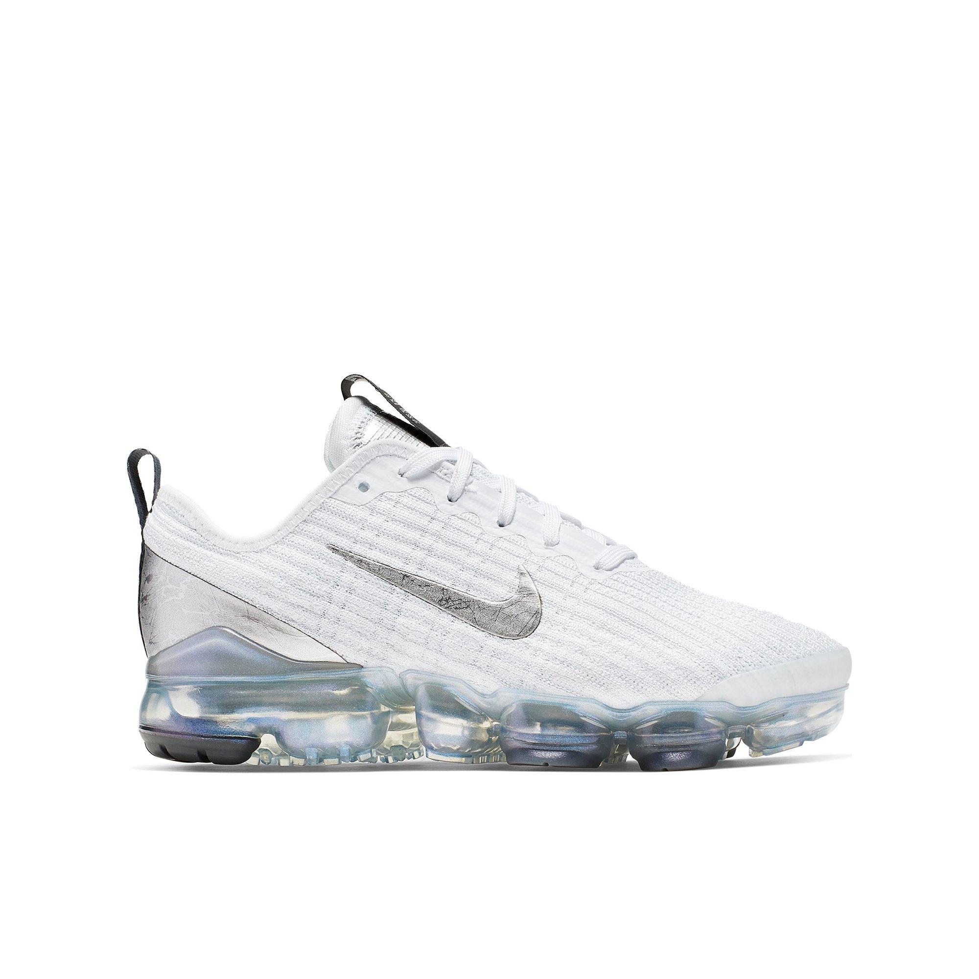 nike air vapormax flyknit all white